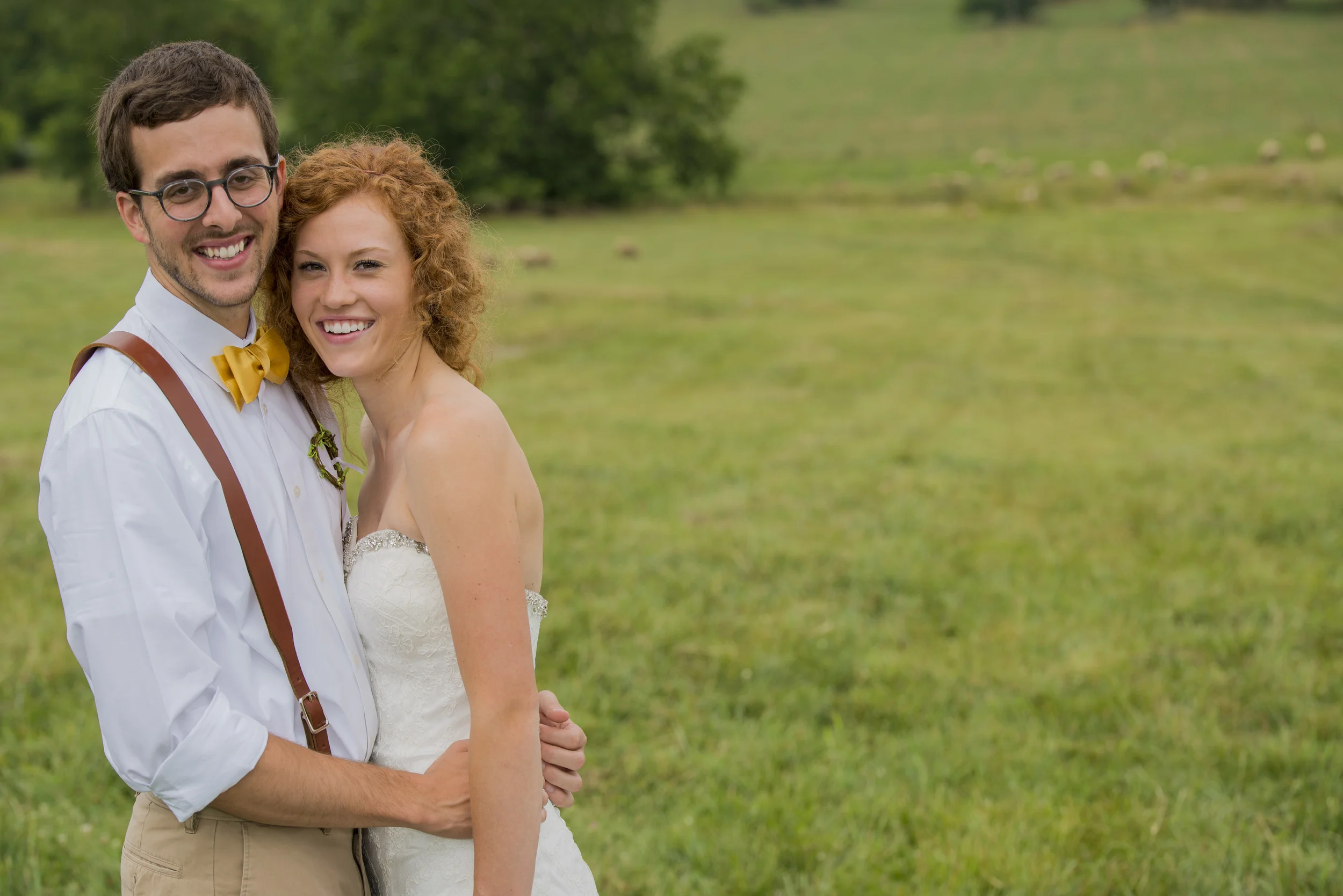 rustic_chic_farm_field__barn_wedding_lynchburg_va008.jpg
