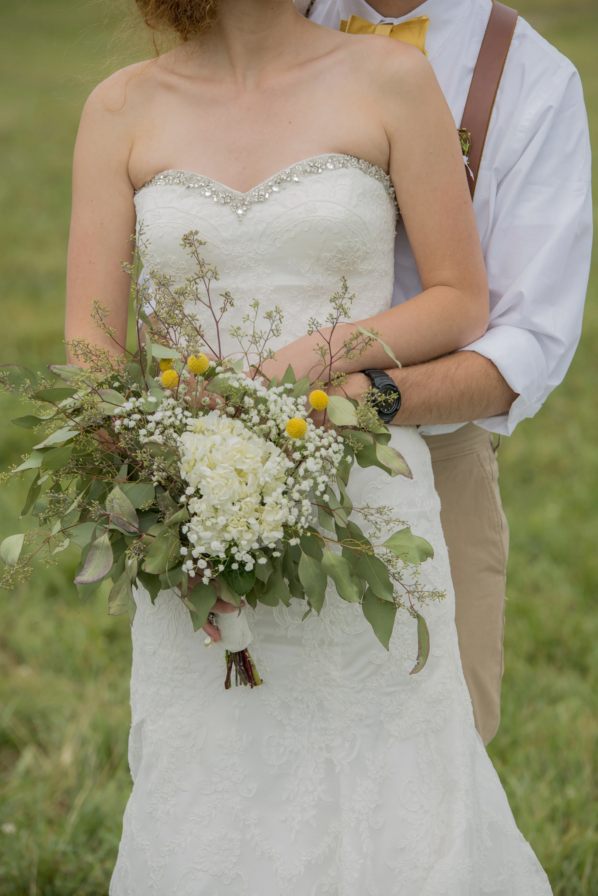 rustic_chic_farm_field__barn_wedding_lynchburg_va009.jpg