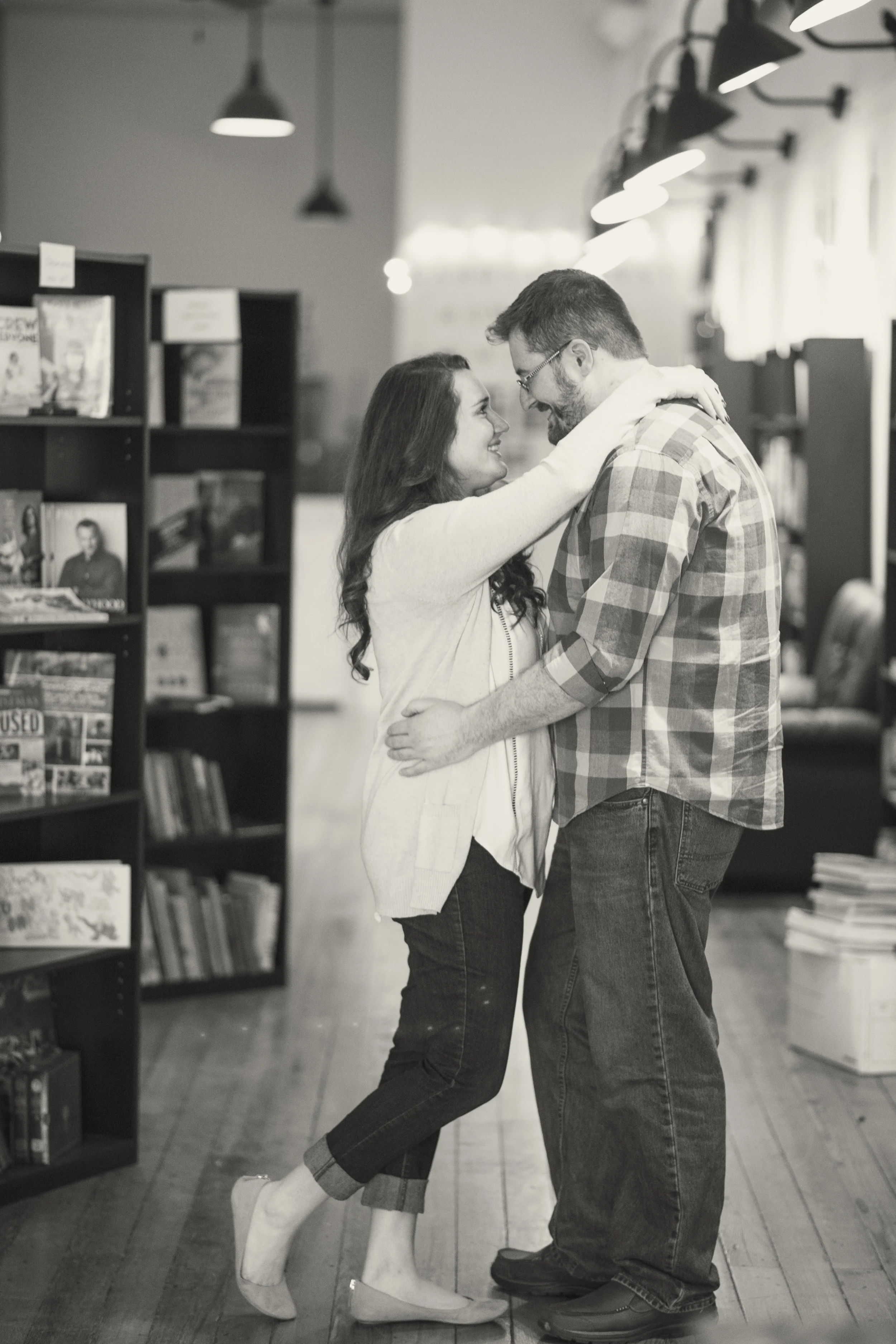 downtown_bookstore_engagement_session_lynchburg_va036.jpg
