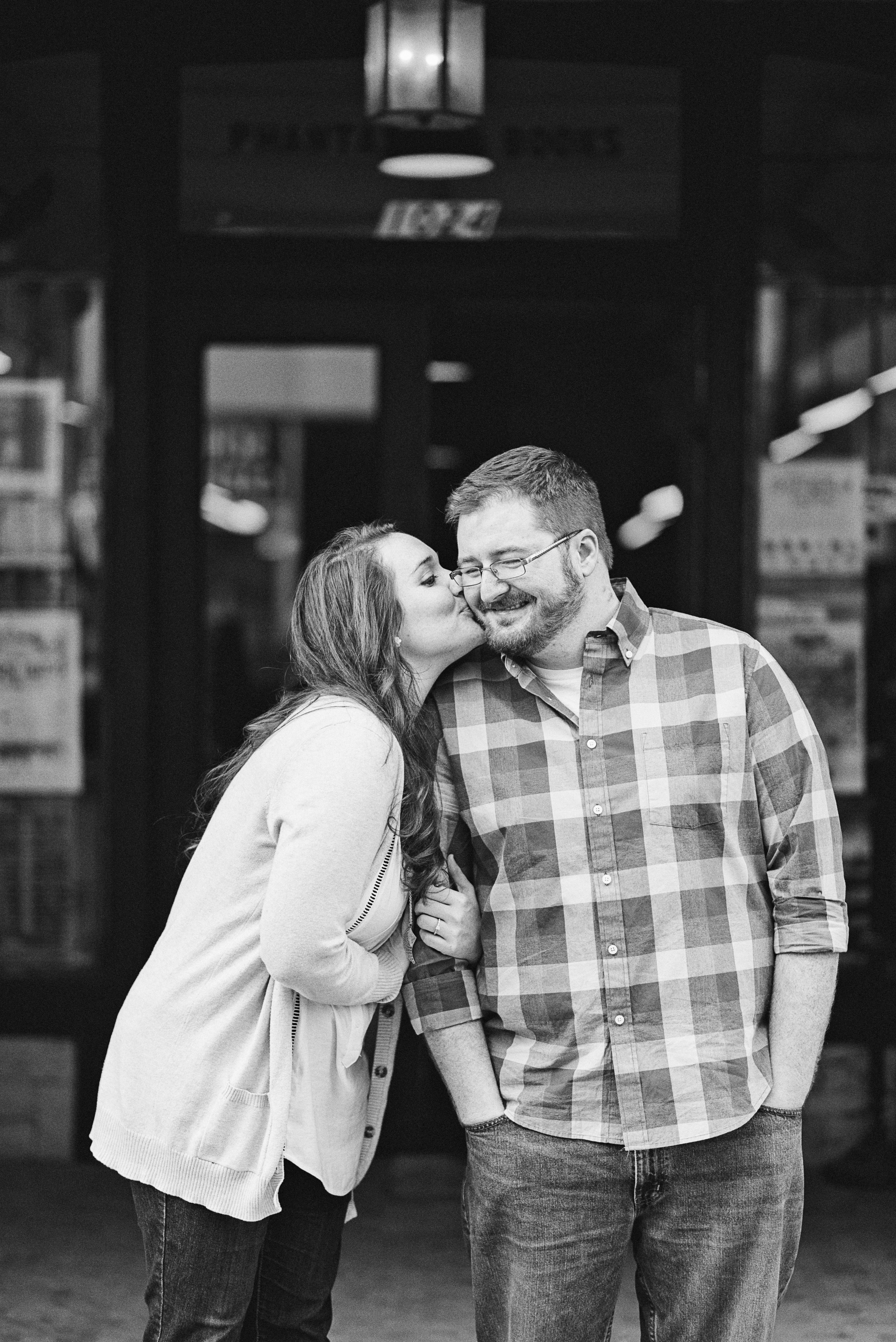 downtown_bookstore_engagement_session_lynchburg_va040.jpg