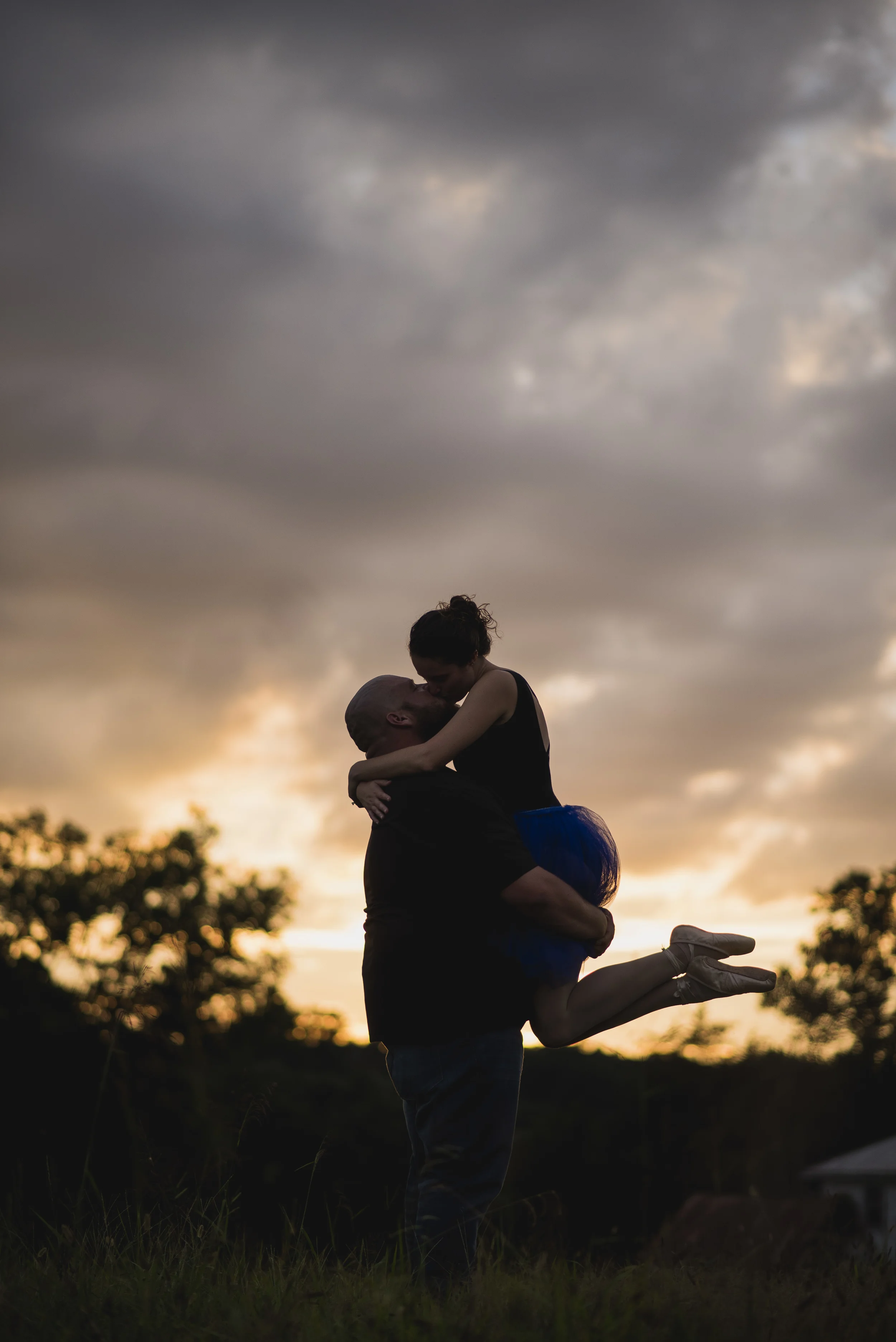Engagement_session_farm_ranch_country_dance_ballet_lift_altavista_Lynchburg_VA_Photos20150821_0528.jpg