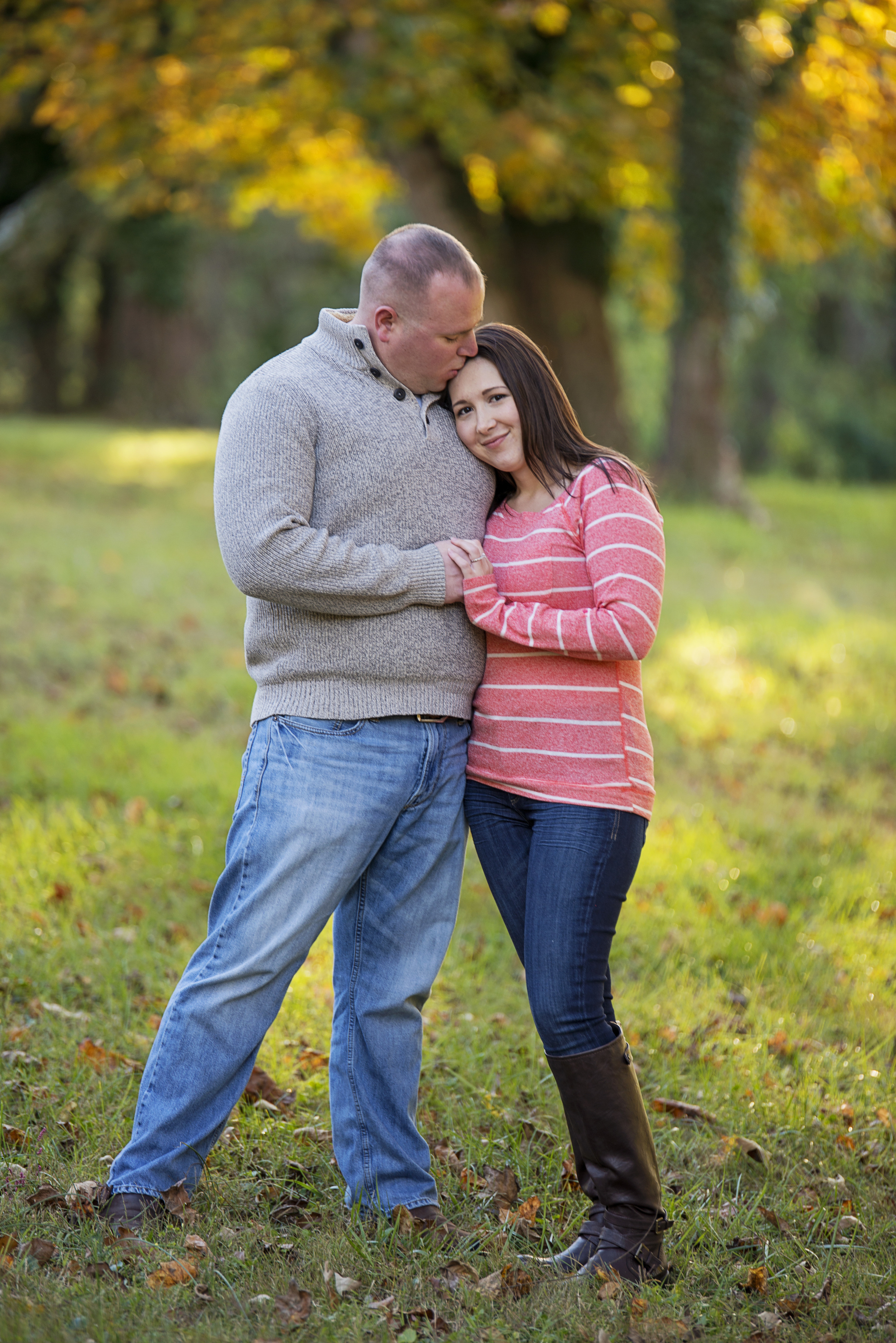 fall_romantic_park_engagement_session_lynchburg_va009.jpg