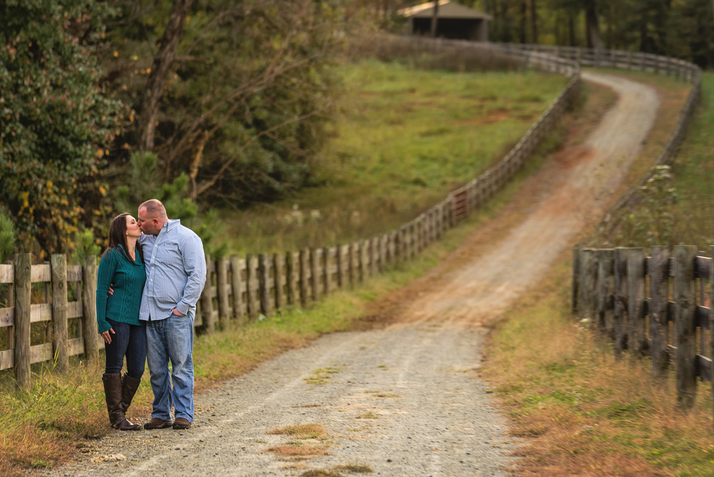 fall_romantic_park_engagement_session_lynchburg_va021.jpg