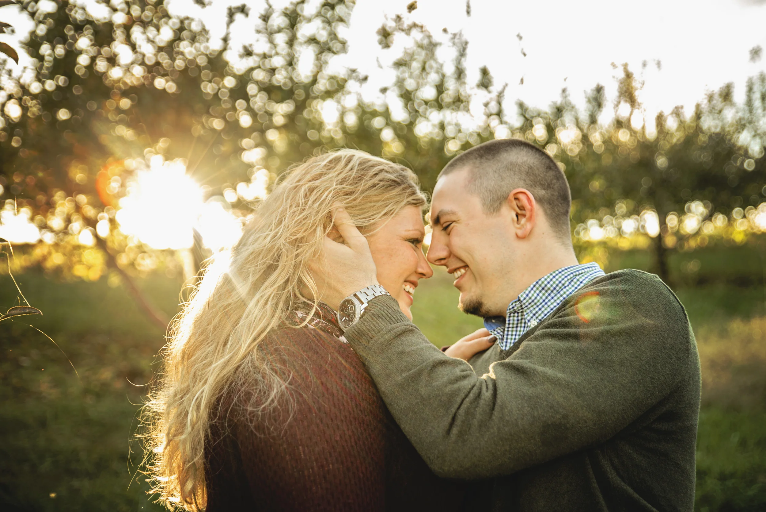 fall_romantic_orchard_engagement_session_lynchburg_va006.jpg