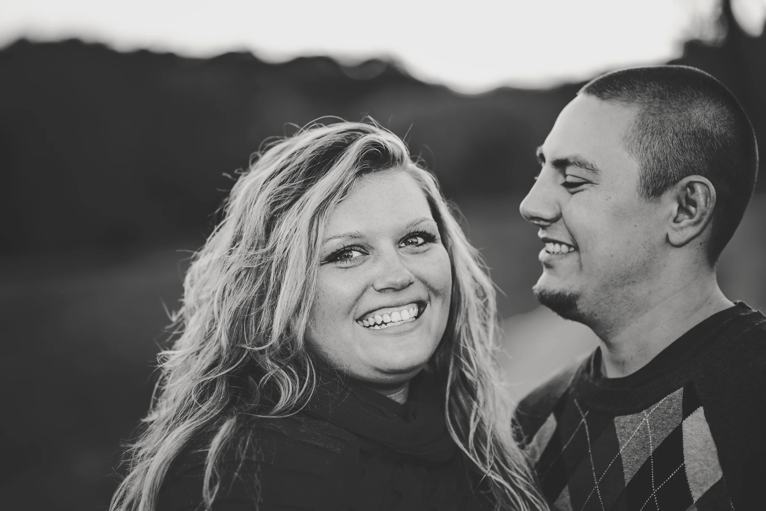 fall_romantic_orchard_engagement_session_lynchburg_va020.jpg