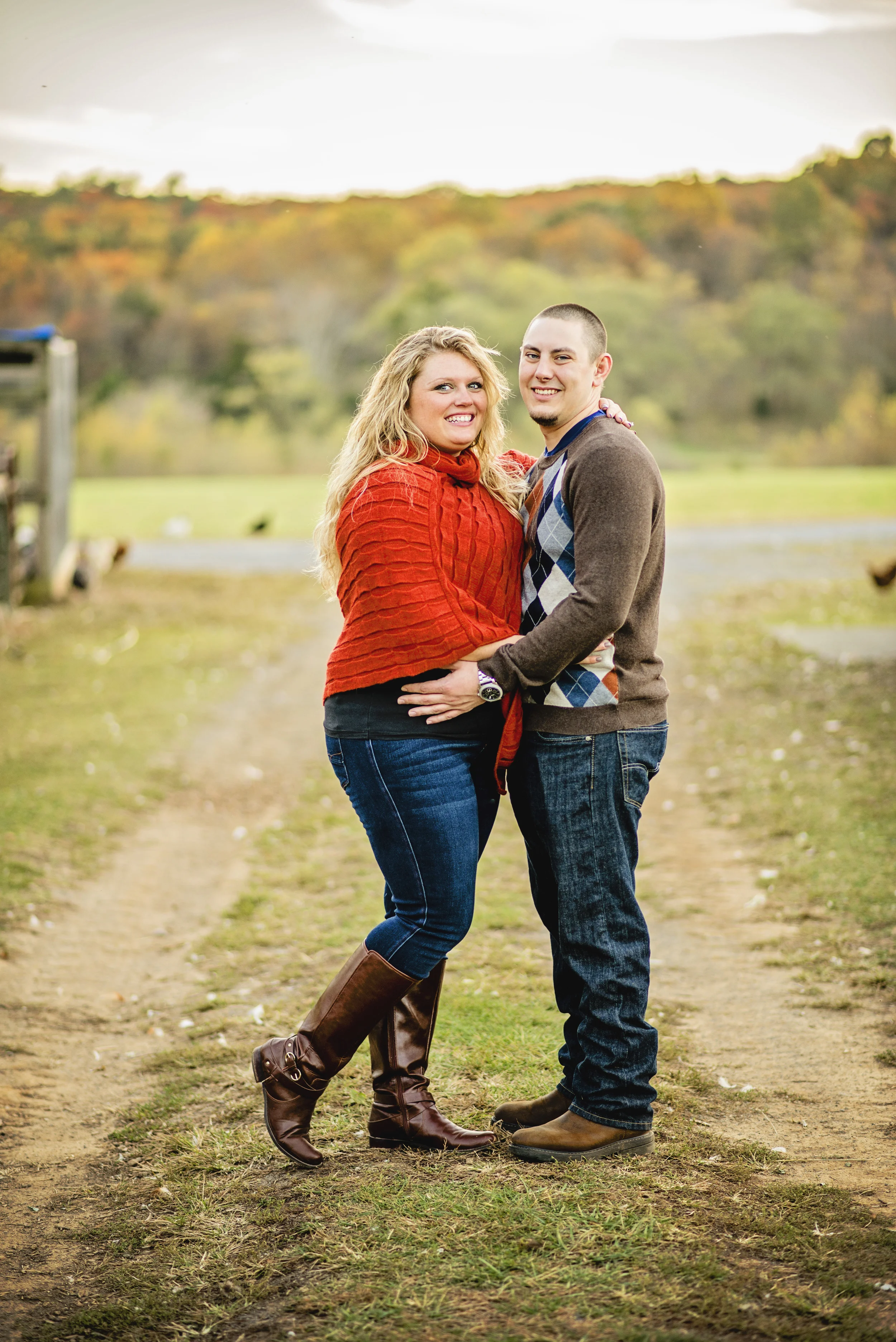 fall_romantic_orchard_engagement_session_lynchburg_va022.jpg