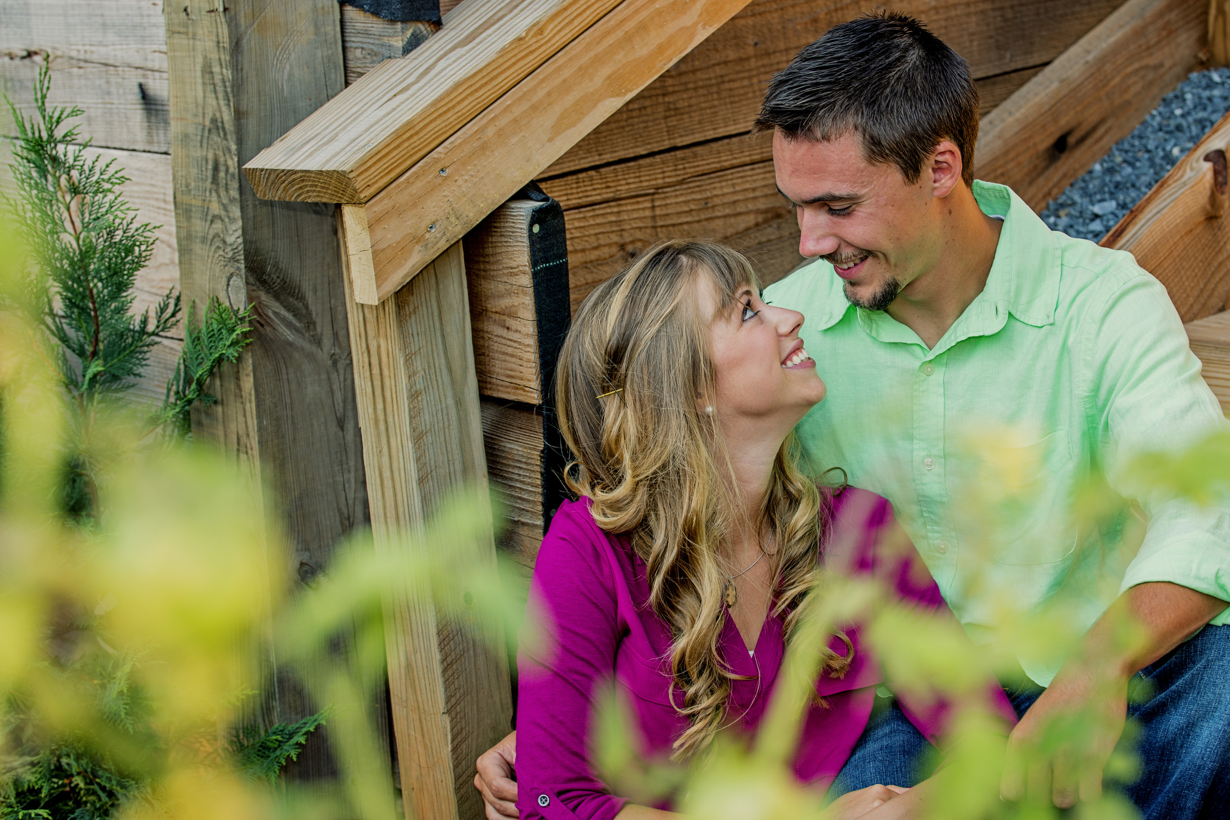 garden_dock_quilt_fun_engagement_session_lynchburg_va004.jpg