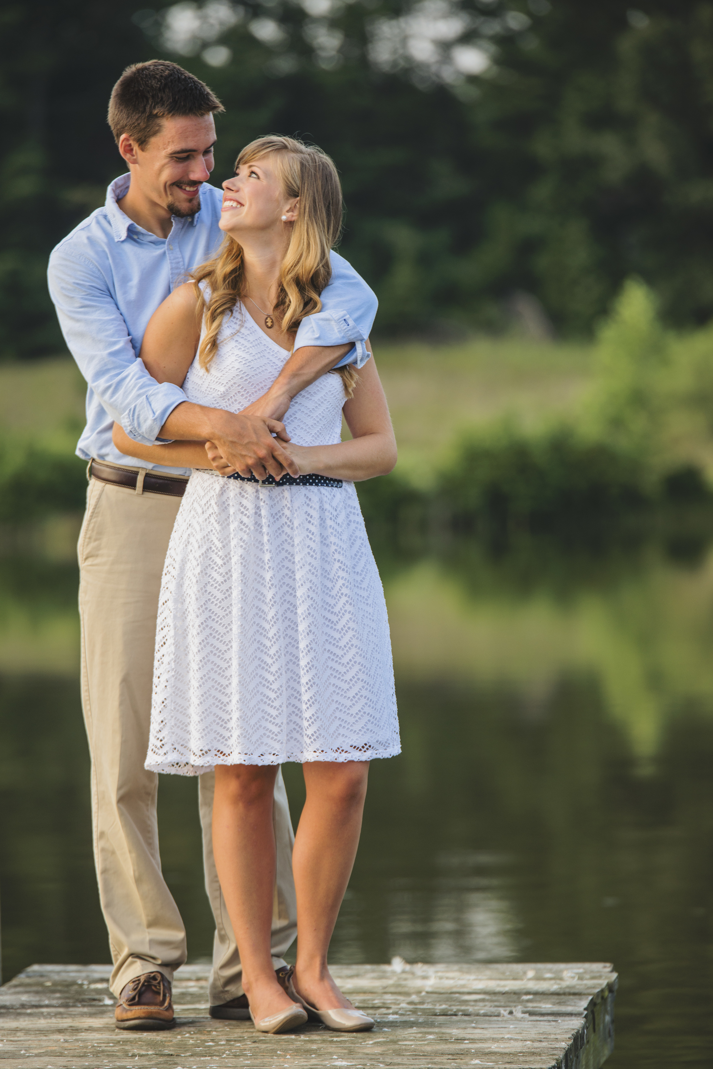 garden_dock_quilt_fun_engagement_session_lynchburg_va022.jpg