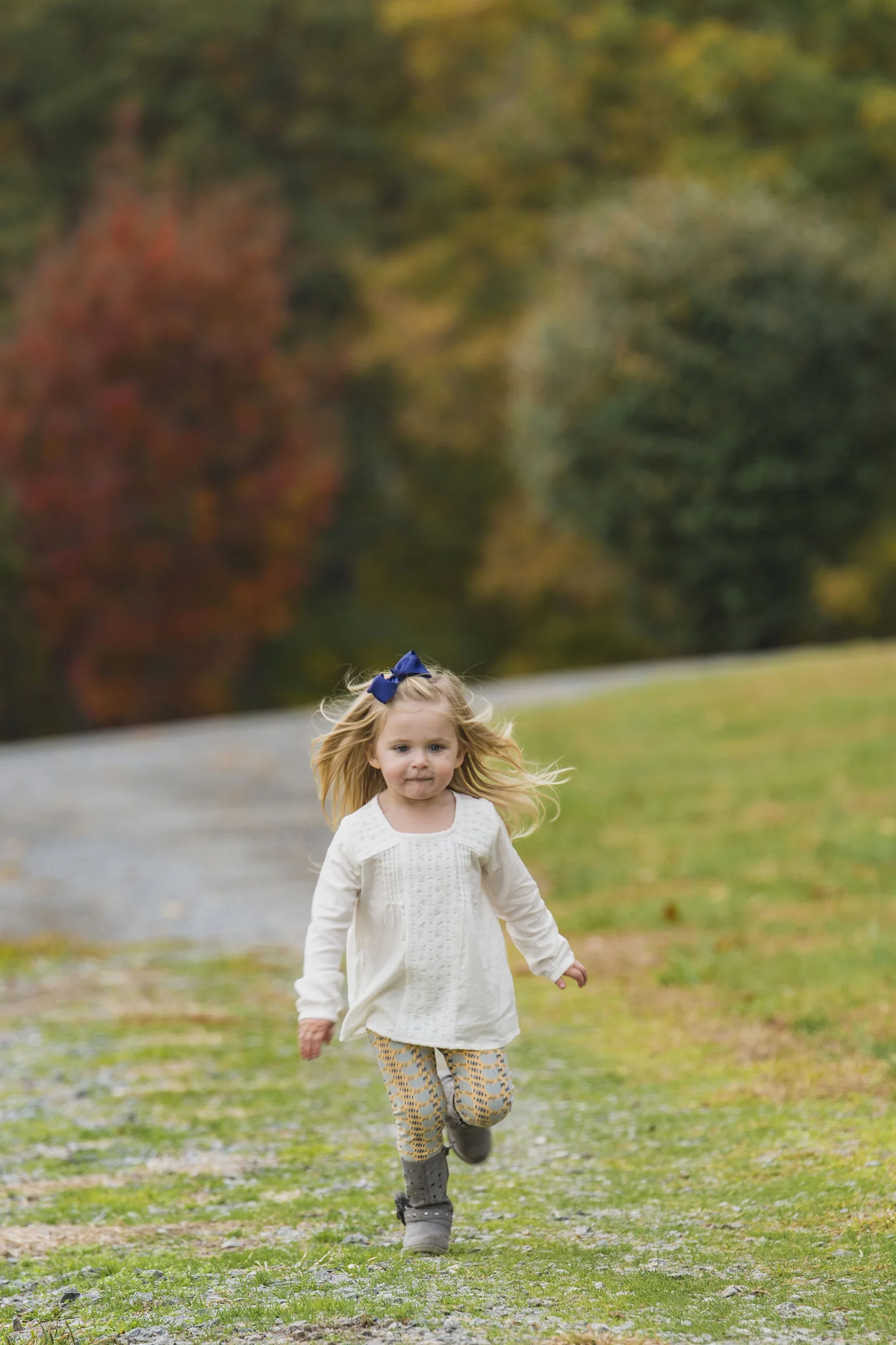 family_session_fall_field_lynchburg_va_photographers004.jpg