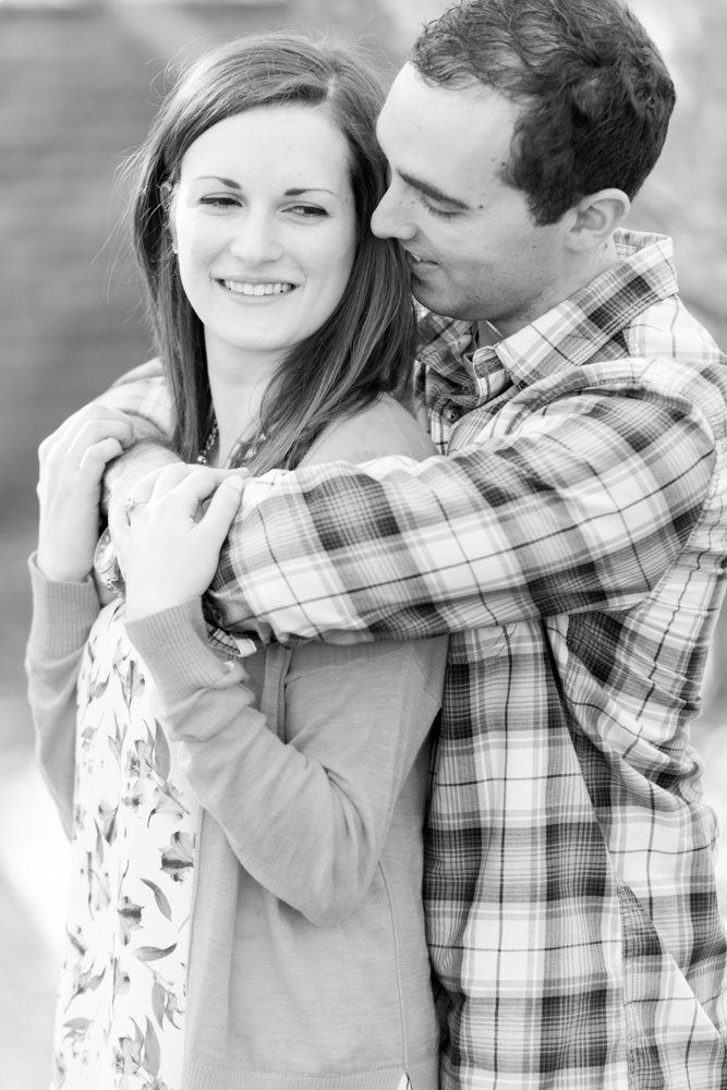 charlotsville.va.engagement.session.uva.dog.love.spring.blooms223.jpg