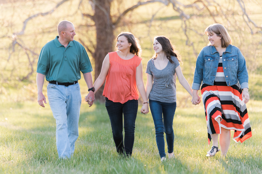 Family Sesssion_Portraits_Lynchburg VA_Sweet Briar Collage_Photographer_Wedding015.jpg