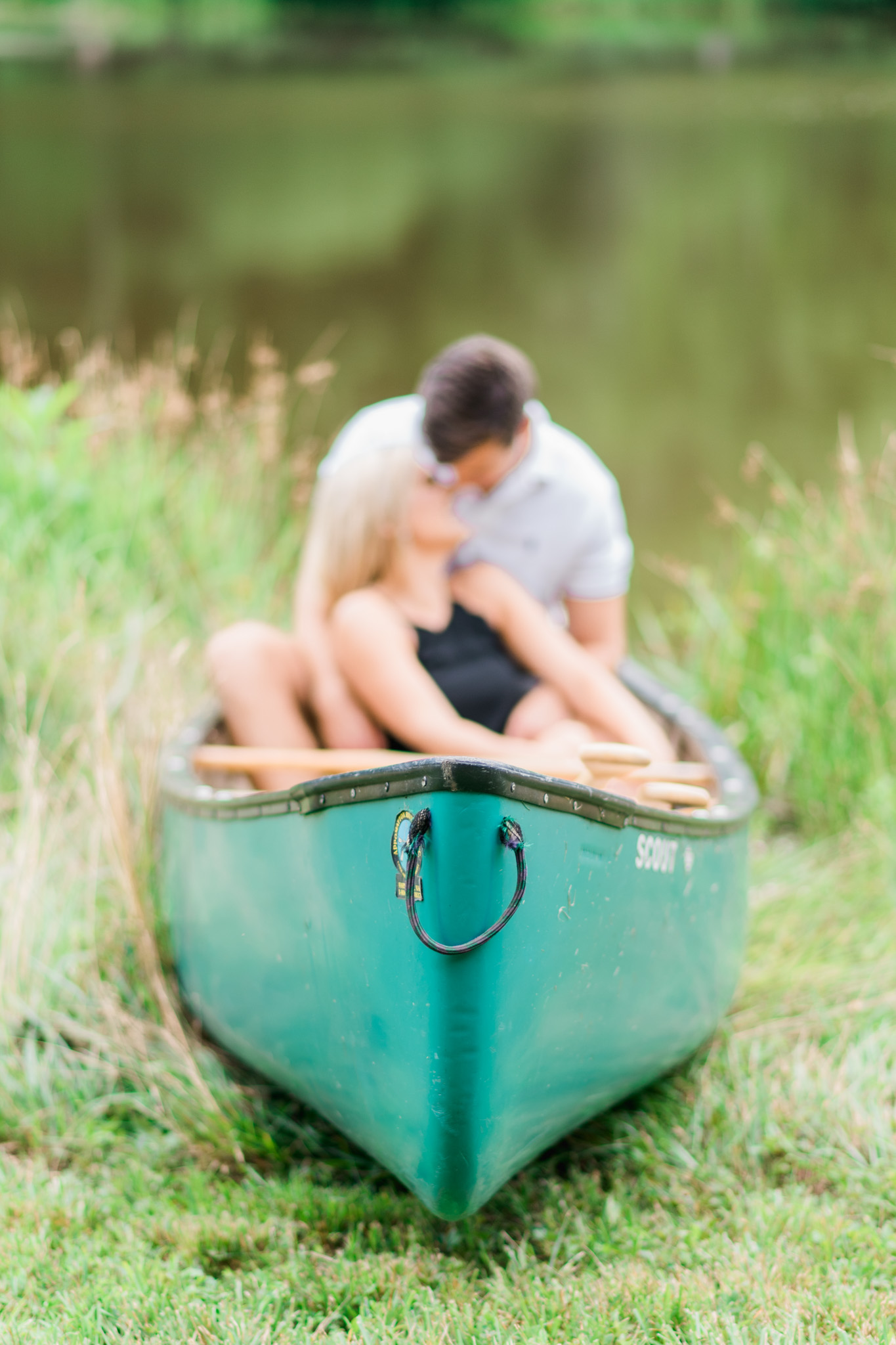 Va_Engagement_session_VA_wedding_photographers _Claytor_nature_Center_Bedford_VA954.jpg