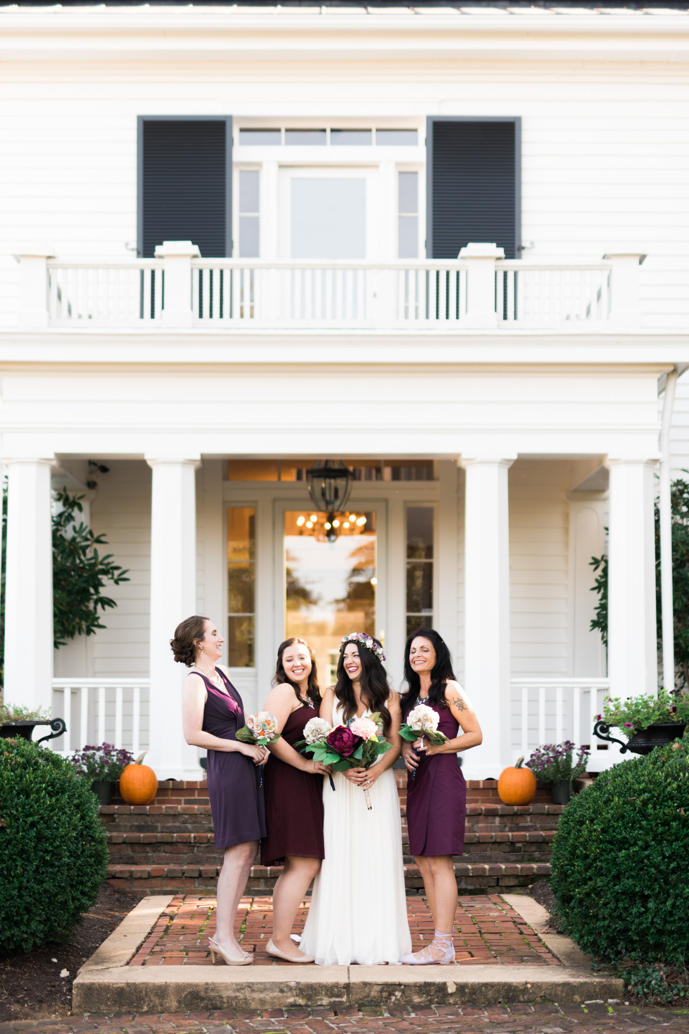 The_Trivium_Estate_Forest_VA_Wedding_Flower_Crown_boho_wedding_classic_wedding_Virginia_Wedding_photographer033.jpg