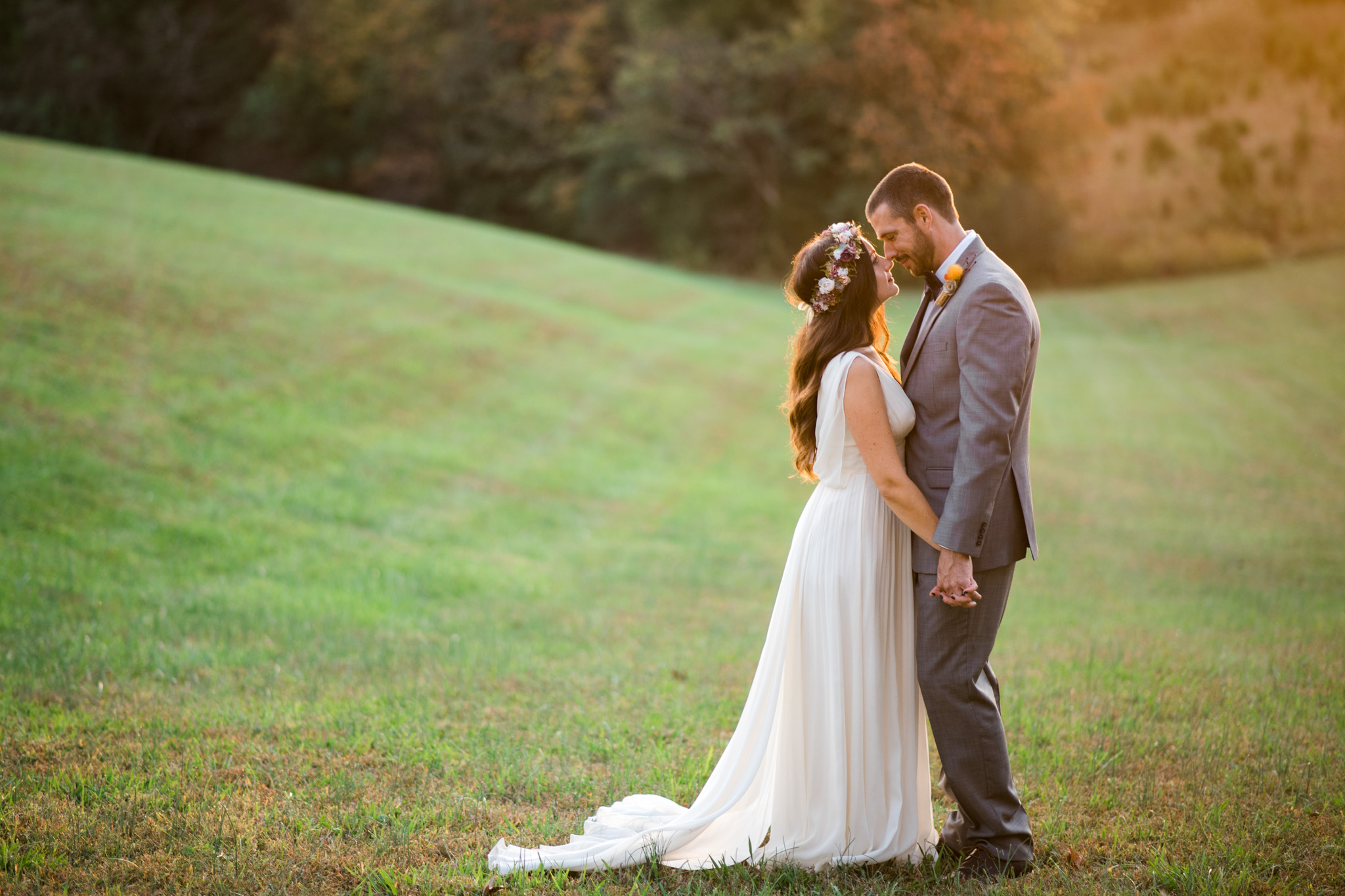 The_Trivium_Estate_Forest_VA_Wedding_Flower_Crown_boho_wedding_classic_wedding_Virginia_Wedding_photographer091.jpg