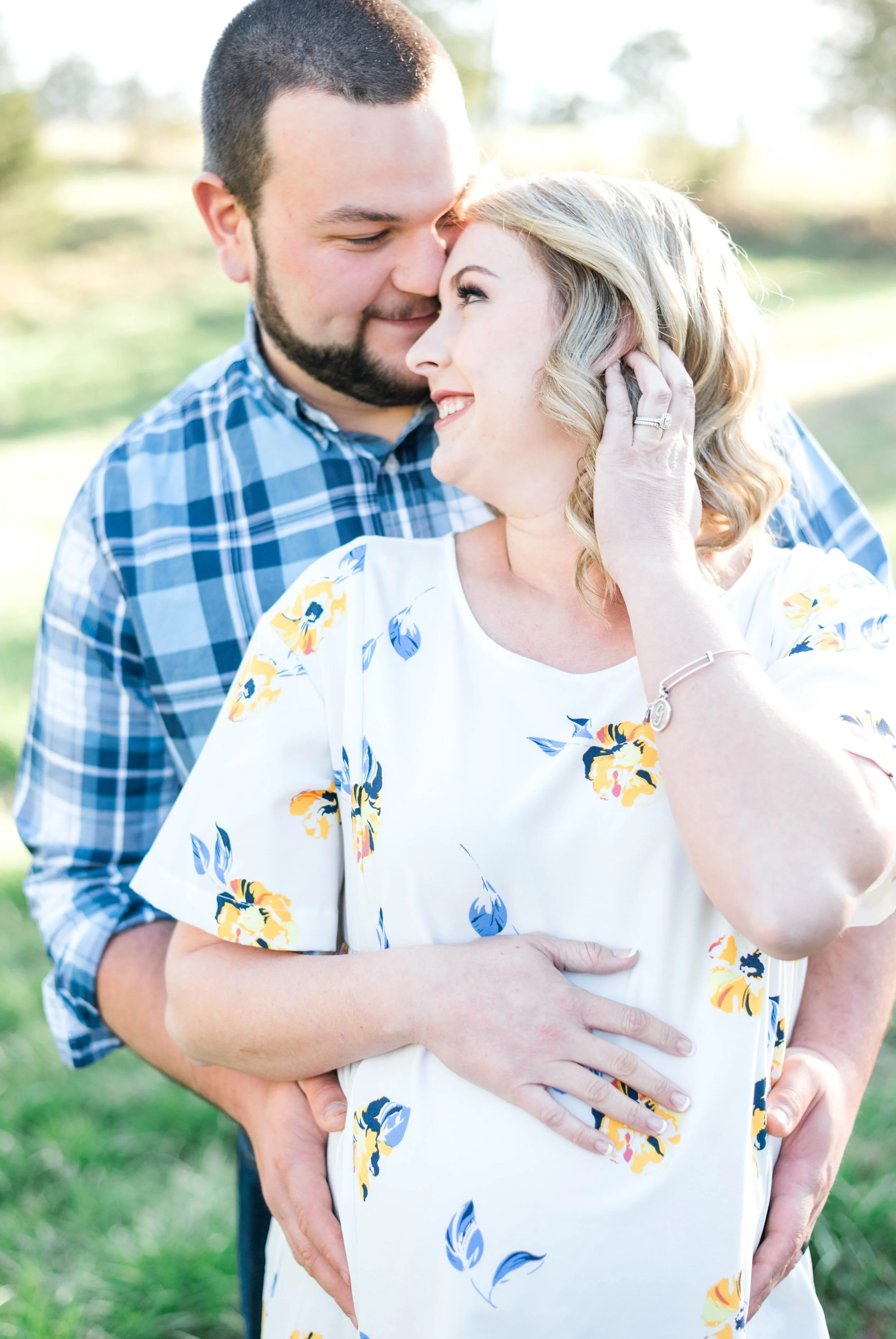 SorellaFarms_Jessica+Dylan_MaternitySession_Virginiaweddingphotographer 6.jpg