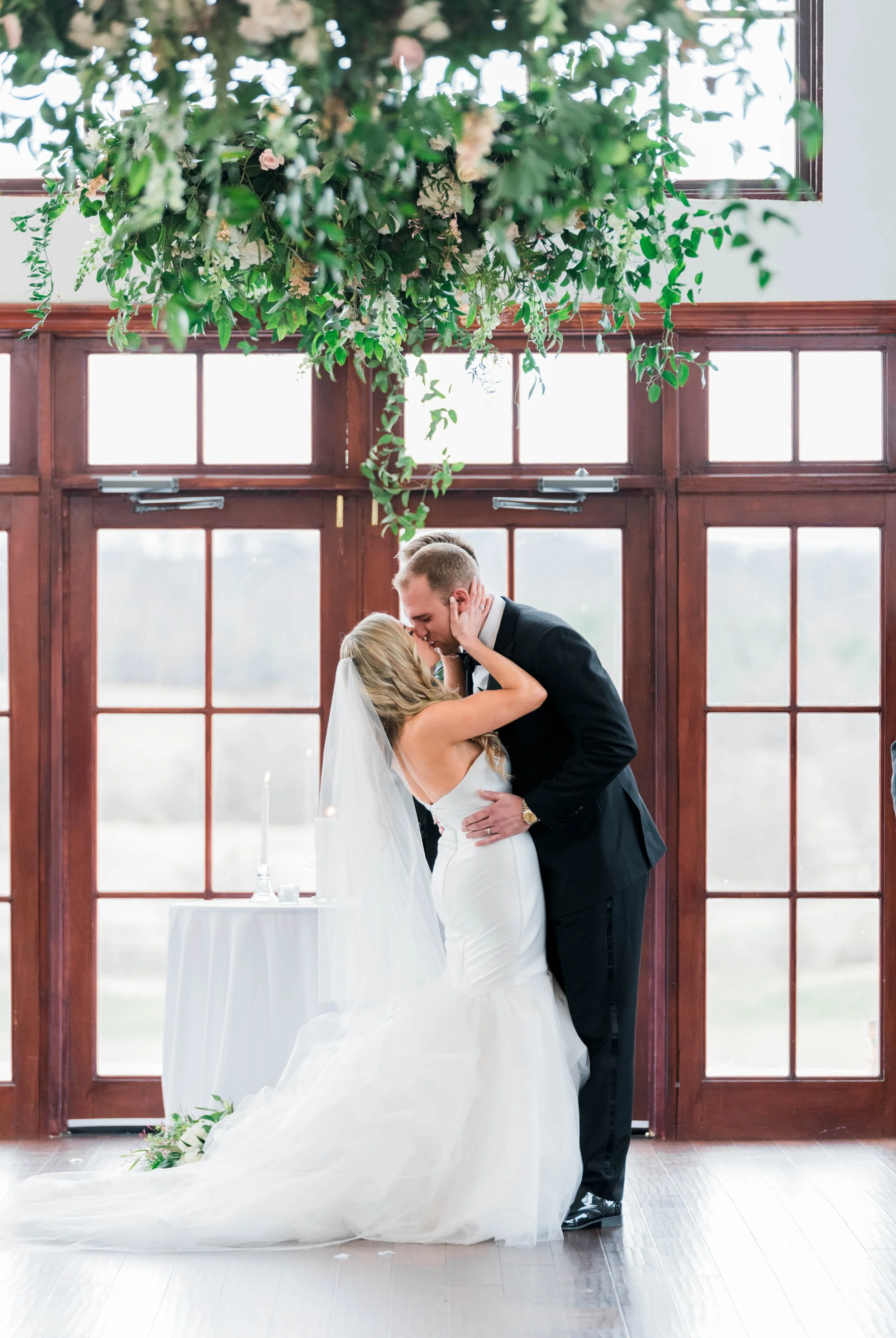 RaspberryPlainManor_leesburgVa_Jeanna+Steven_DCweddingPhotographer 13.jpg