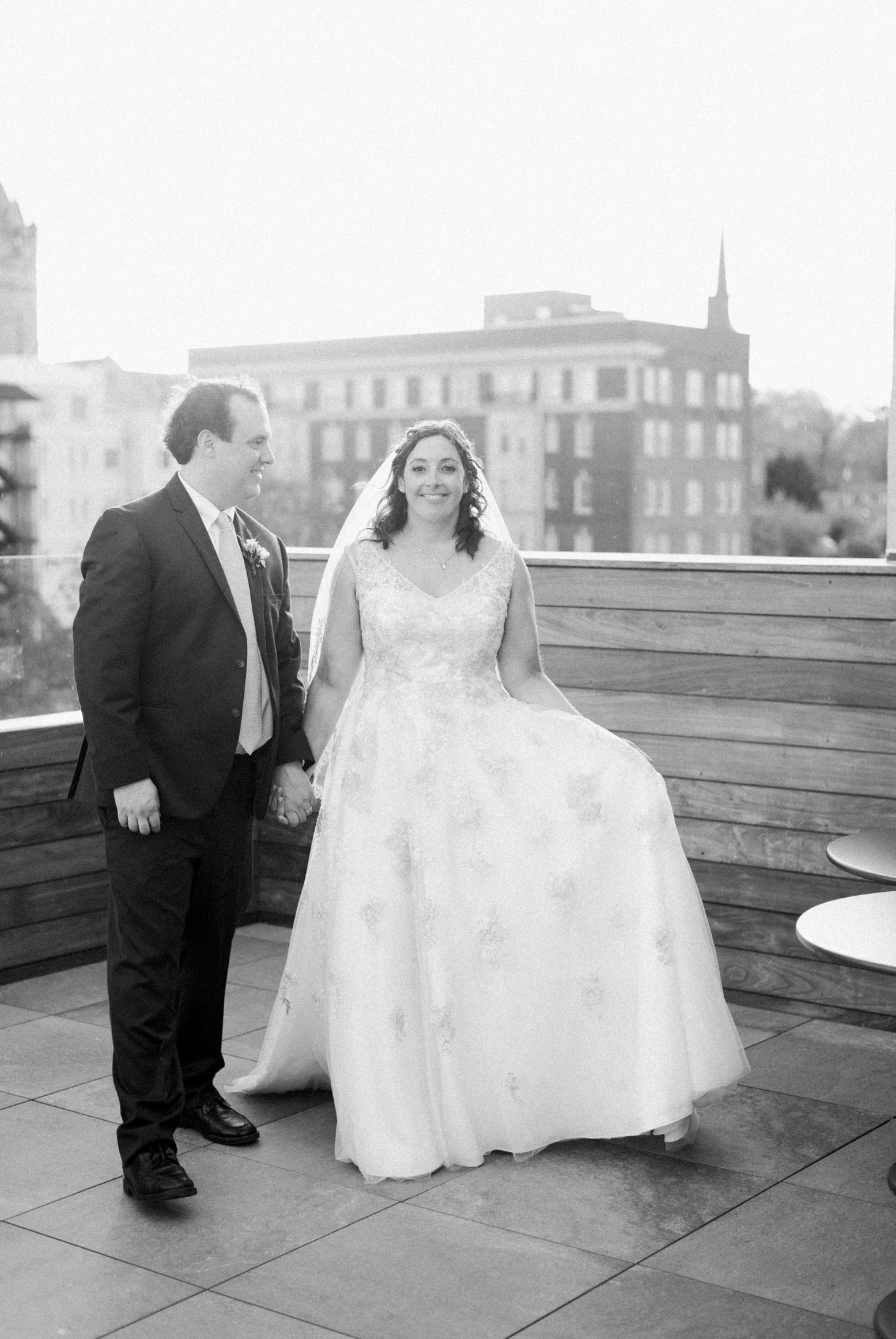 TheVirginianHotel_LynchburgVA_TheVirginianHotelWedding_Virginiaweddingphotographer_Lynchburgvawedding 48.jpg