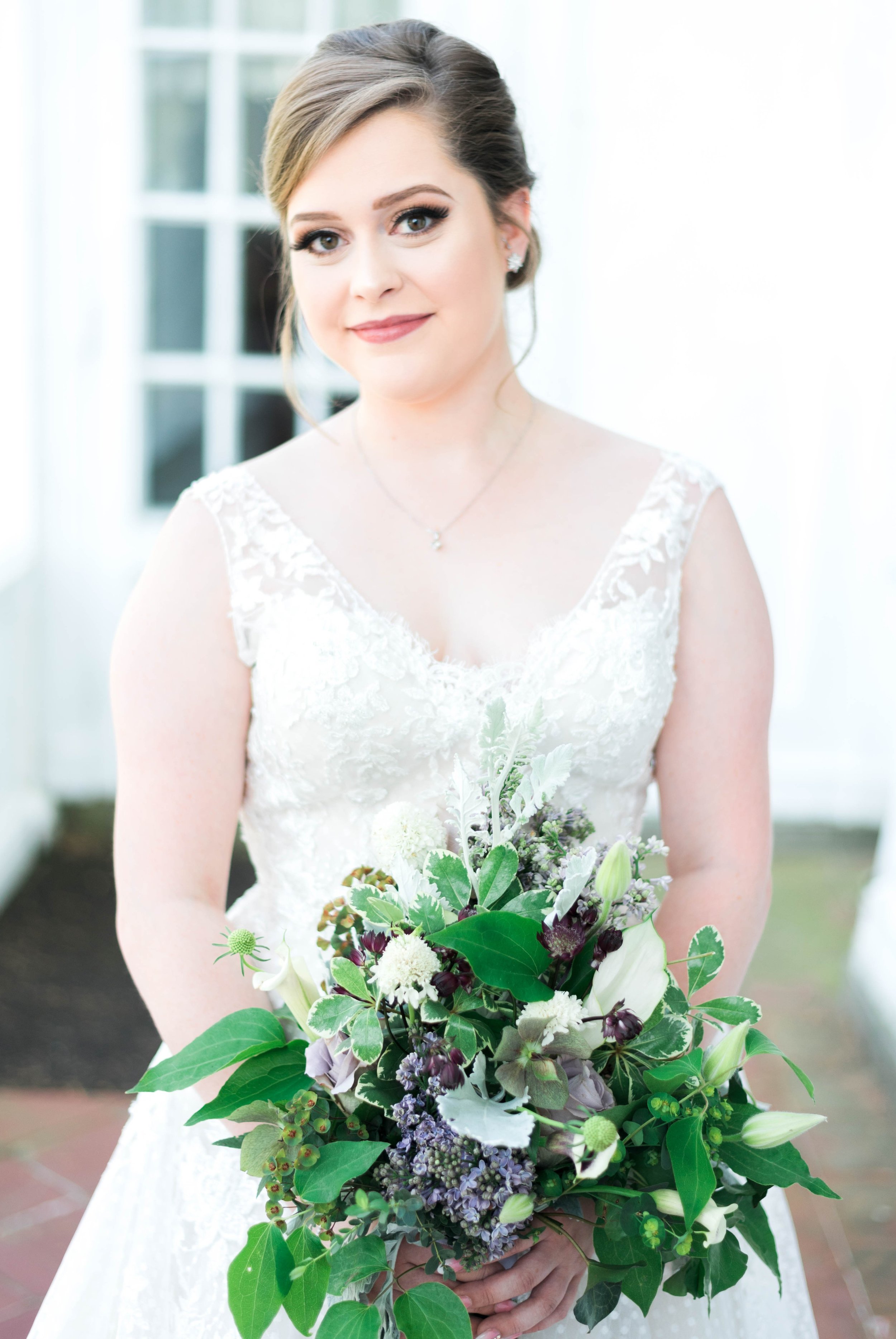 Jillian+Abi_OakridgeEstate_Wedding_VirginiaWeddingPhotographer_SpringWedding 26.jpg