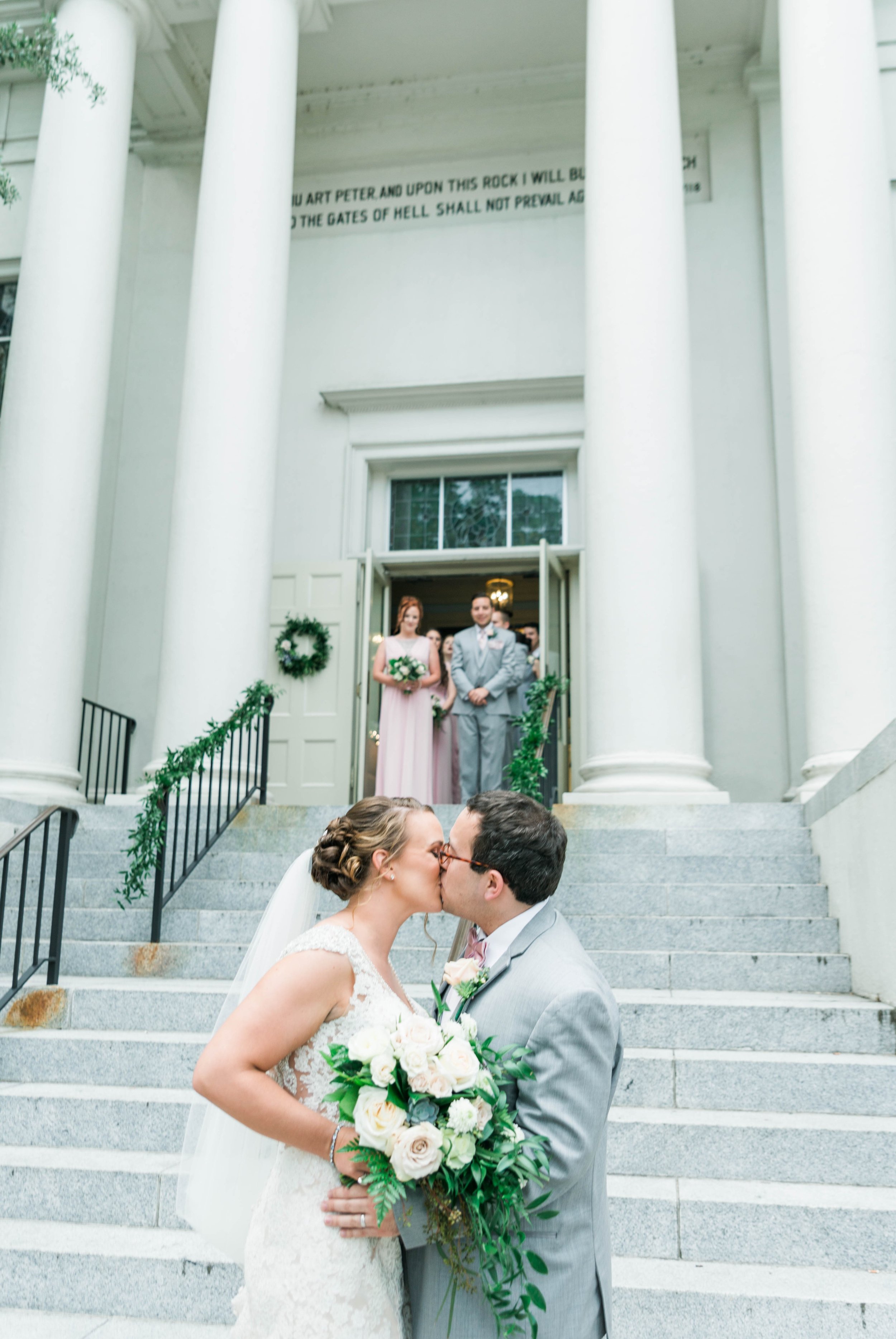 LewisGinterBotanicalGarden_richmondweddingphotographer_LynchburgweddingPhotographer_lindenRowInn_StPetersCatholicChurch_BrittneyGarrett 11.jpg