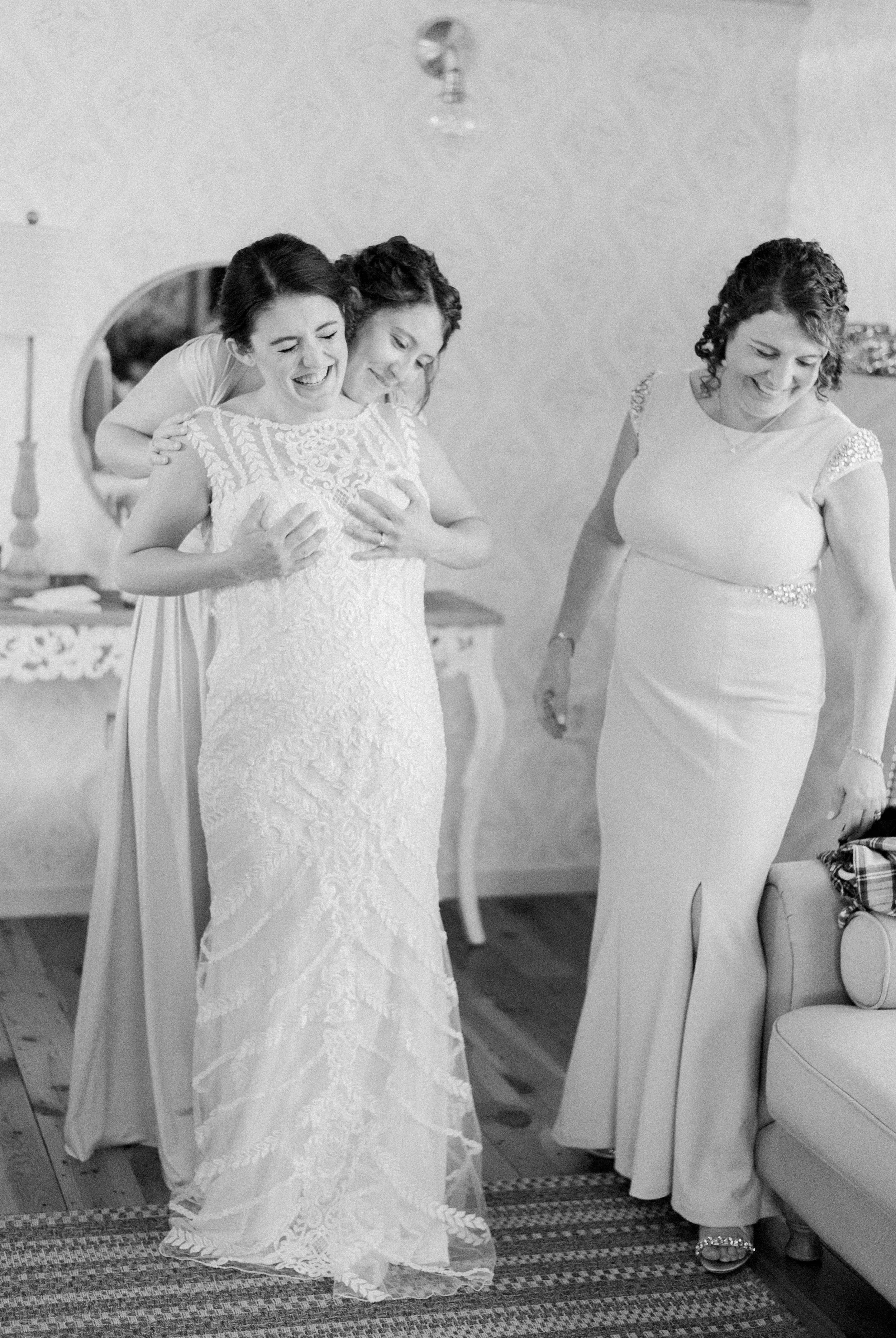 SorellaFarms_EvingtonVA_LynchburgVA_VirginiaWeddingPhotographer_BenRachel 9.jpg