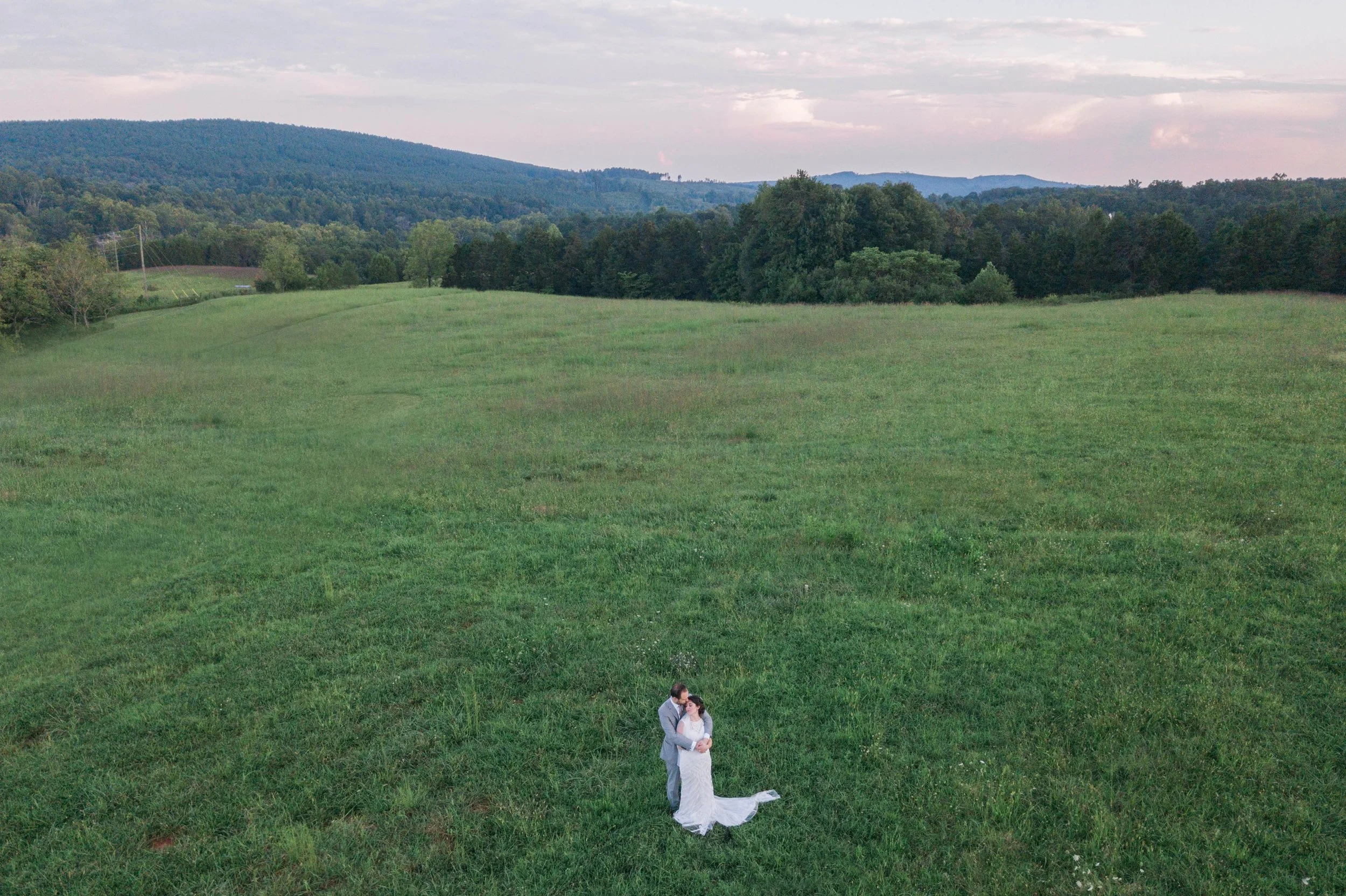 SorellaFarms_EvingtonVA_LynchburgVA_VirginiaWeddingPhotographer_BenRachel 30.jpg