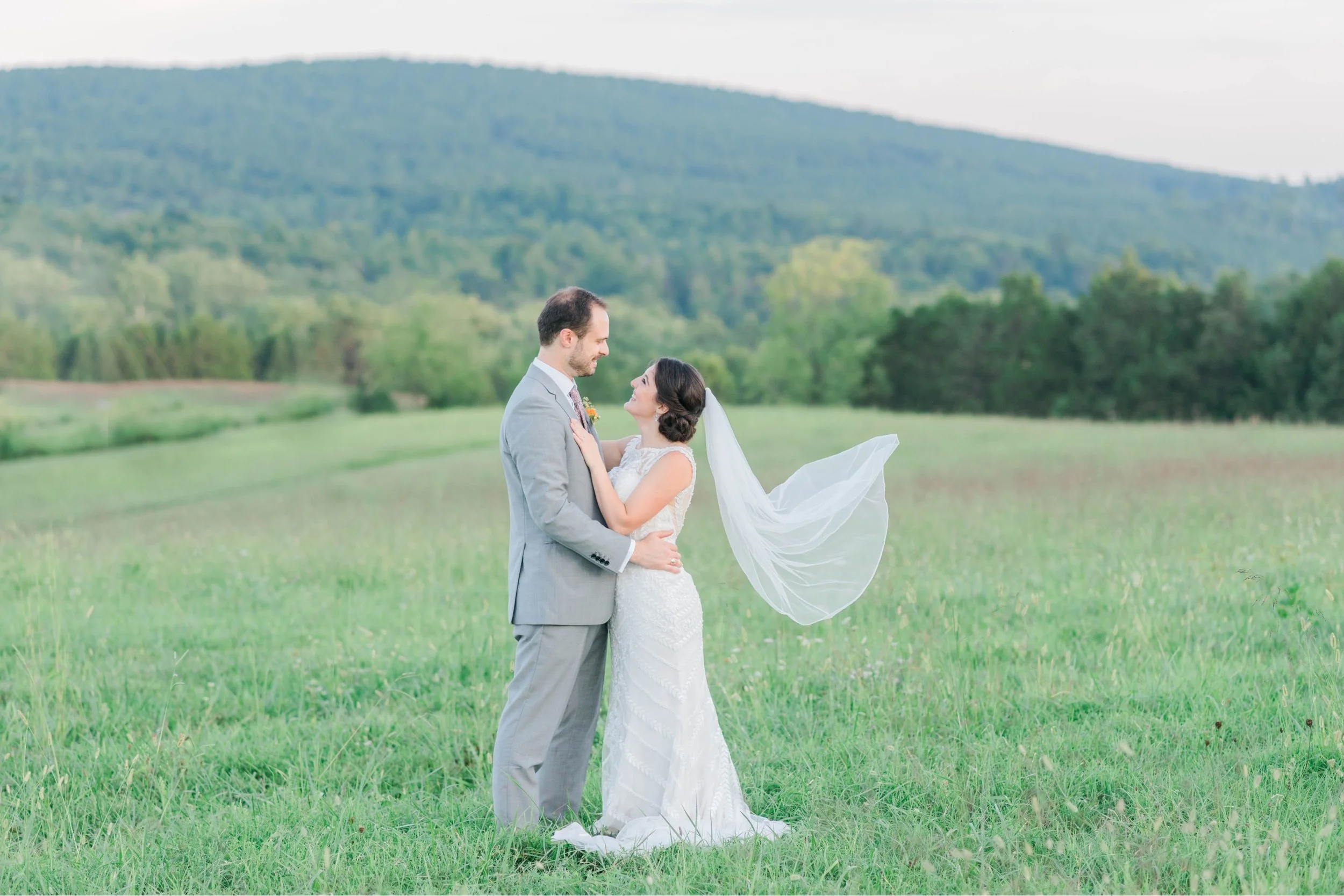 SorellaFarms_EvingtonVA_LynchburgVA_VirginiaWeddingPhotographer_BenRachel 34.jpg