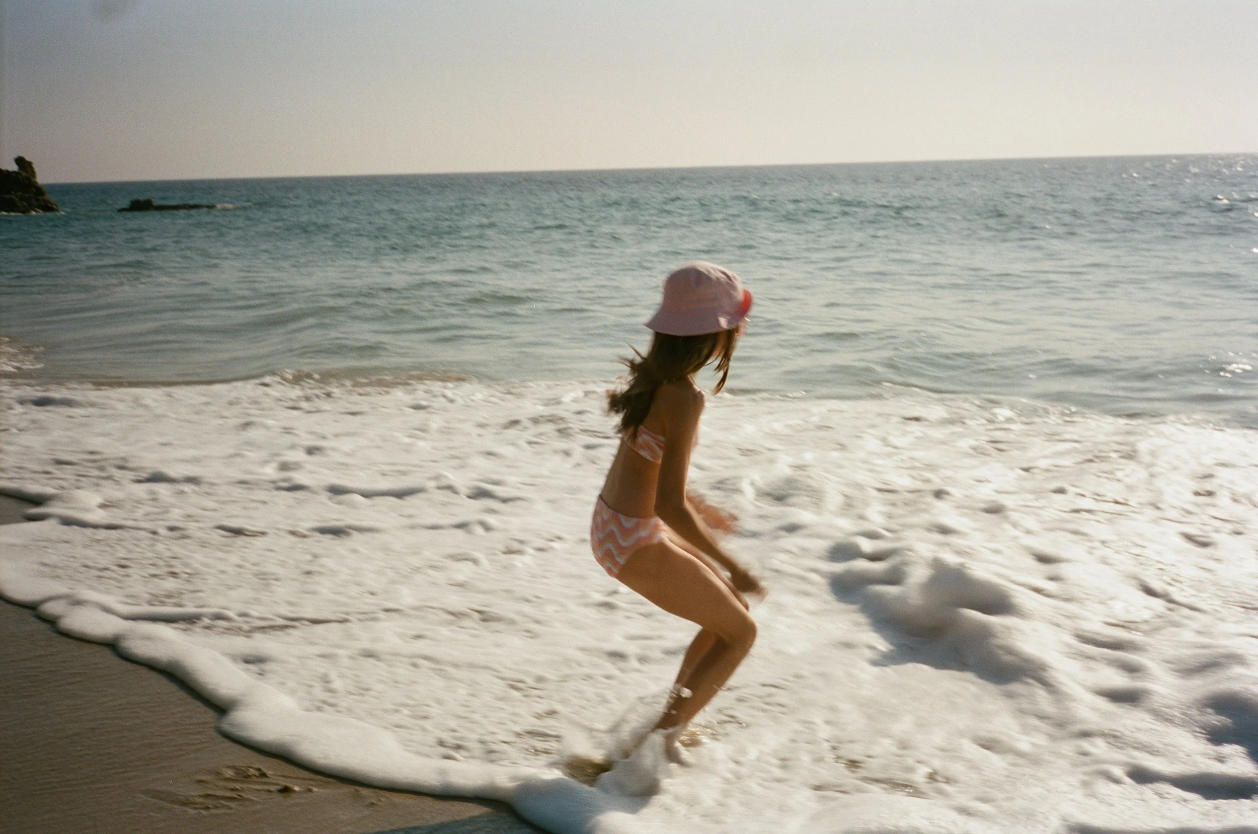 AFKIDS_SP2_2022_No13_MARWK3_SWIM_BG_01_FILM_9177.jpg