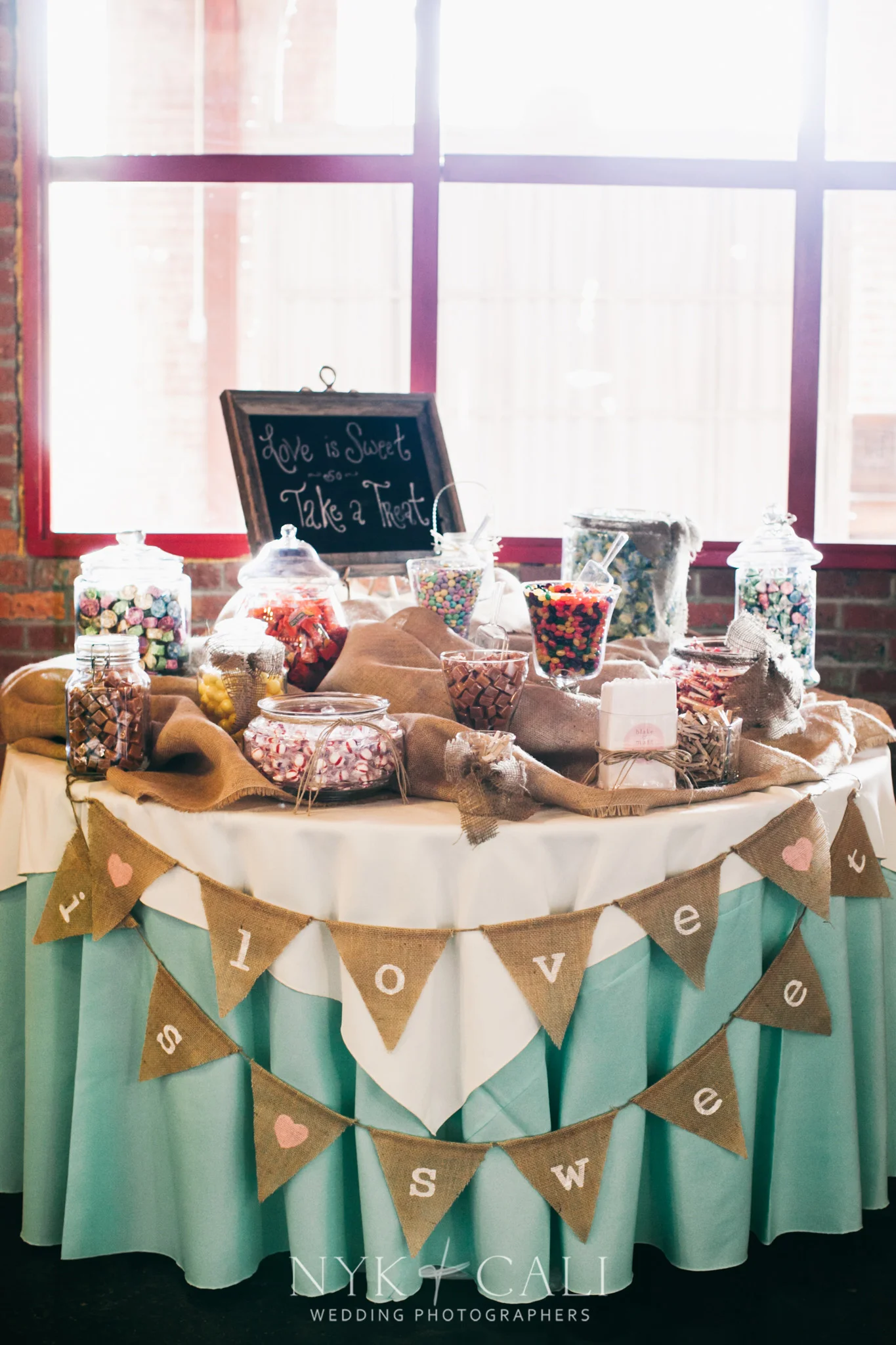 Burlap and Lace Bride - Locklane Weddings & Events, Nashville Wedding Planner