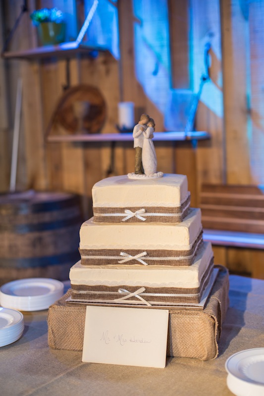  Locklane Weddings & Events, Nashville Planner - Narrow Gate Foundation Barn Wedding