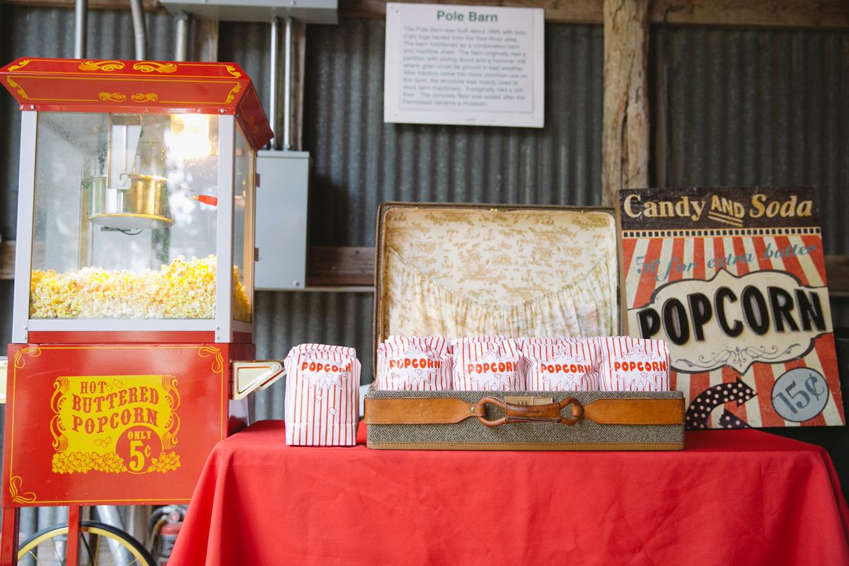 Circus theme barn wedding for a Washington D.C. couple in Dallas, Texas