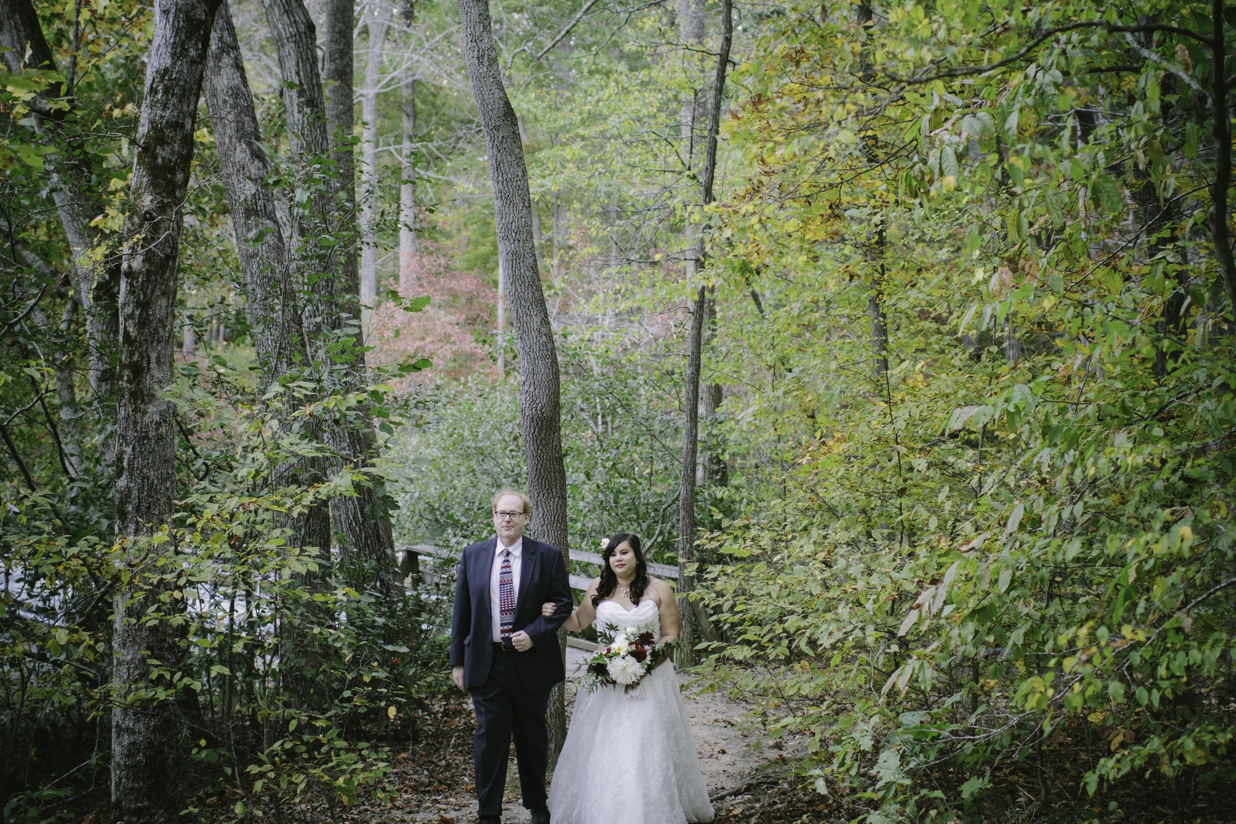 Locklane Weddings & Events, Intimate fall wedding at a Tennessee state park | Photo by Whitney Madlom