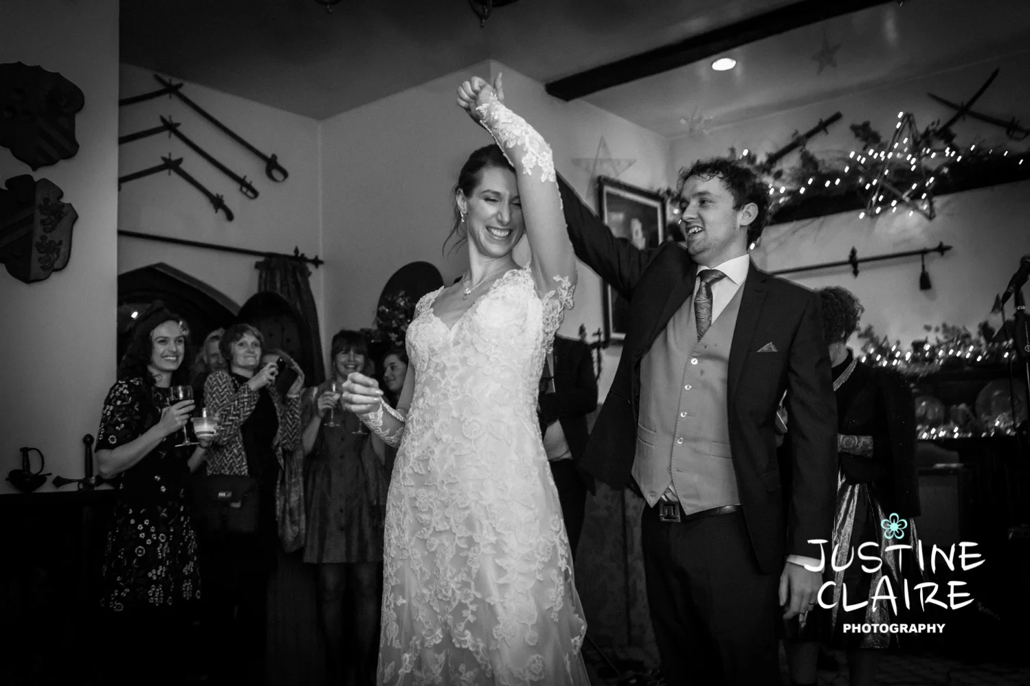 Amberley Castle Wedding Photographers1808.jpg
