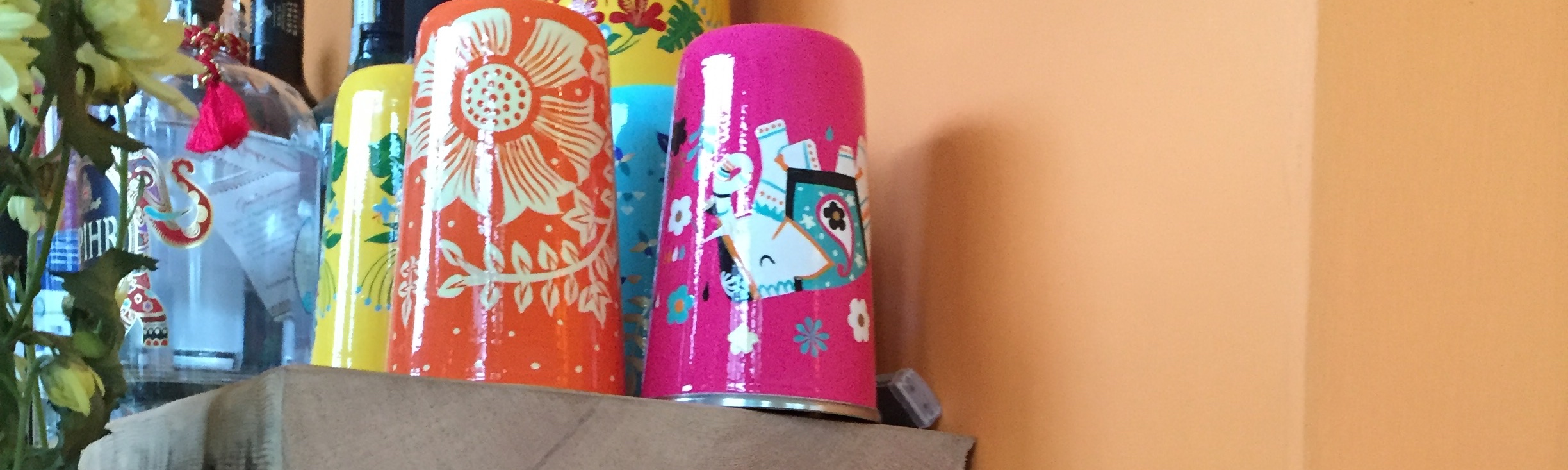 Colorful cups for inventive cocktails, blends to make the experience authentic