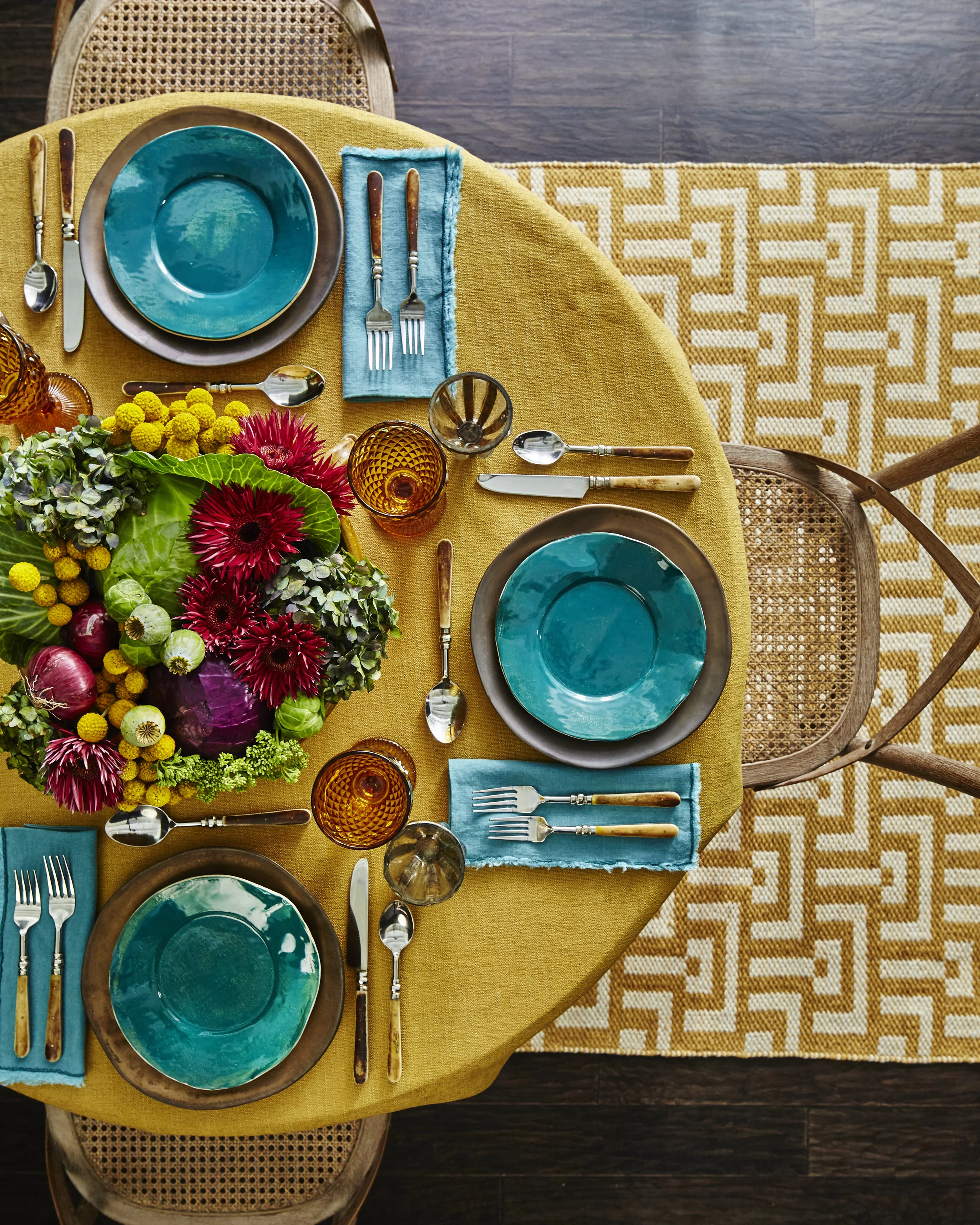 Thanksgiving Tables