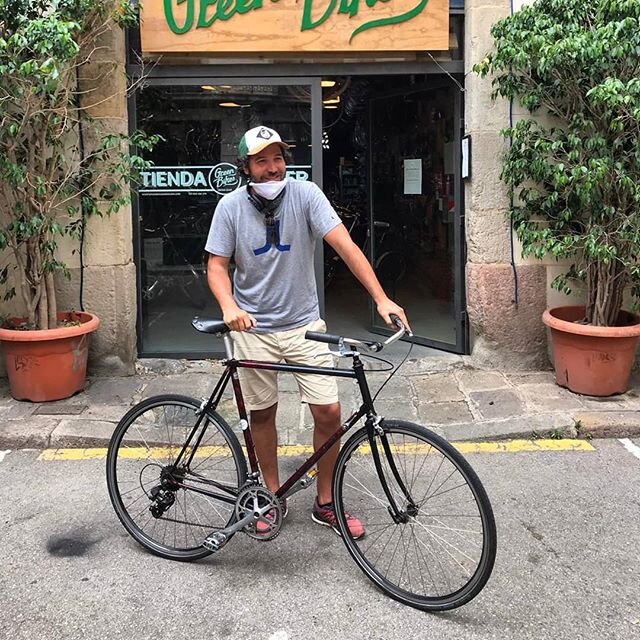 A disfrutarla @javierfpoyo !!
.
.
.
.
#savetheratbike #citybike #barcelonabici #bicibarcelona #tallerdebicis #tallerbarcelona #goticobarcelona #barcelona #bikeshopbcn #bcn #greenbikestaller #vintagebikes #urbancycling #roadbikes  #lamevabici #uncotxe