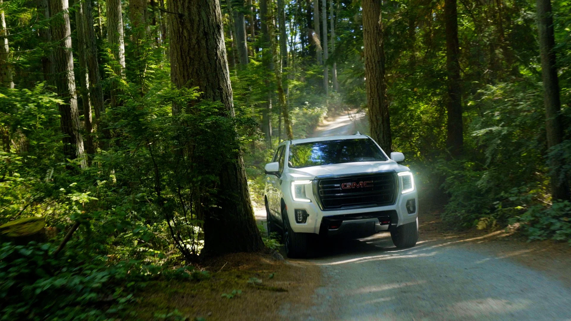 Isaiah Thomas Visits Incredible Hidden Basketball Court Off The Seattle Coast
