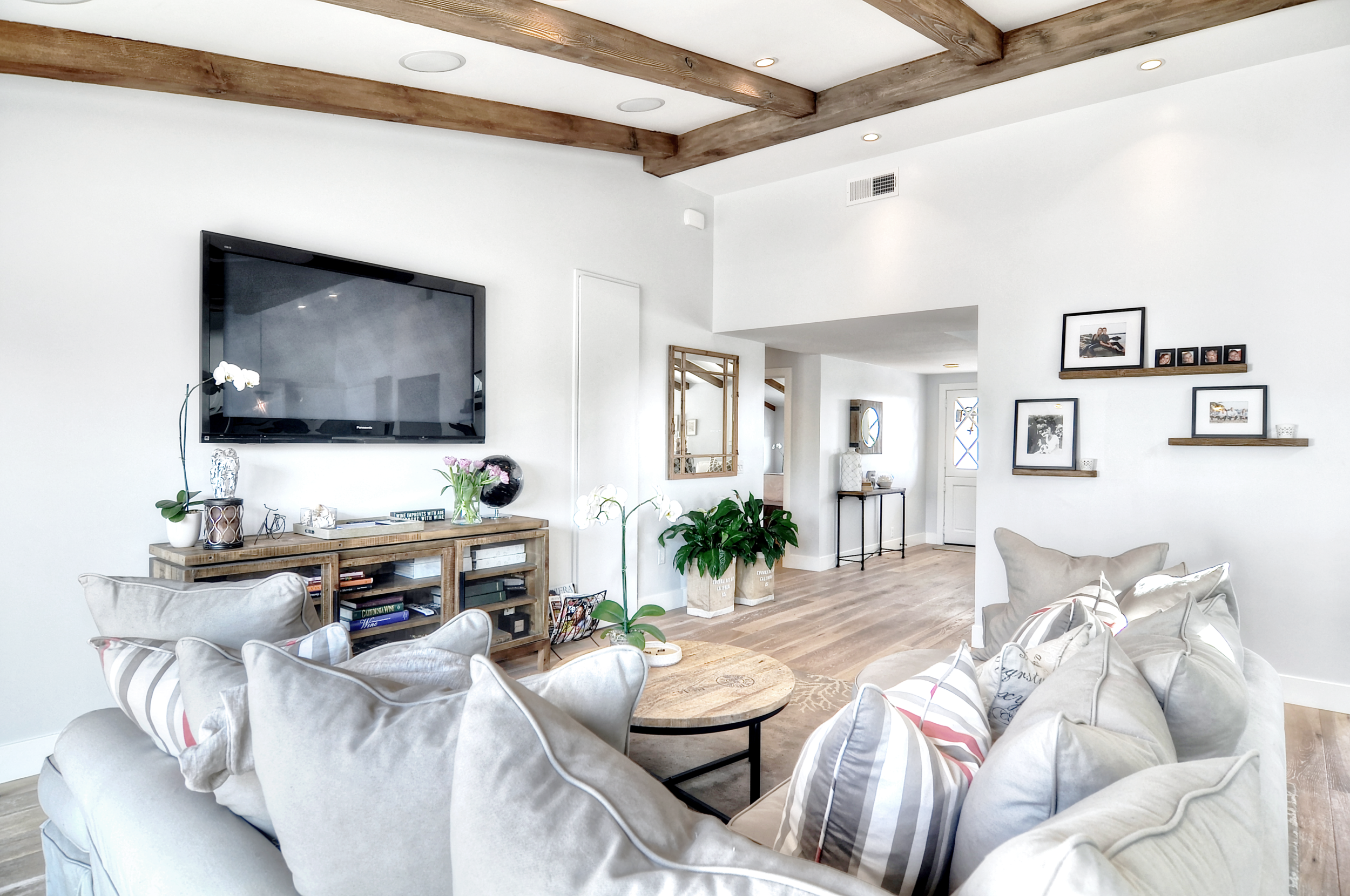 living room_2.png