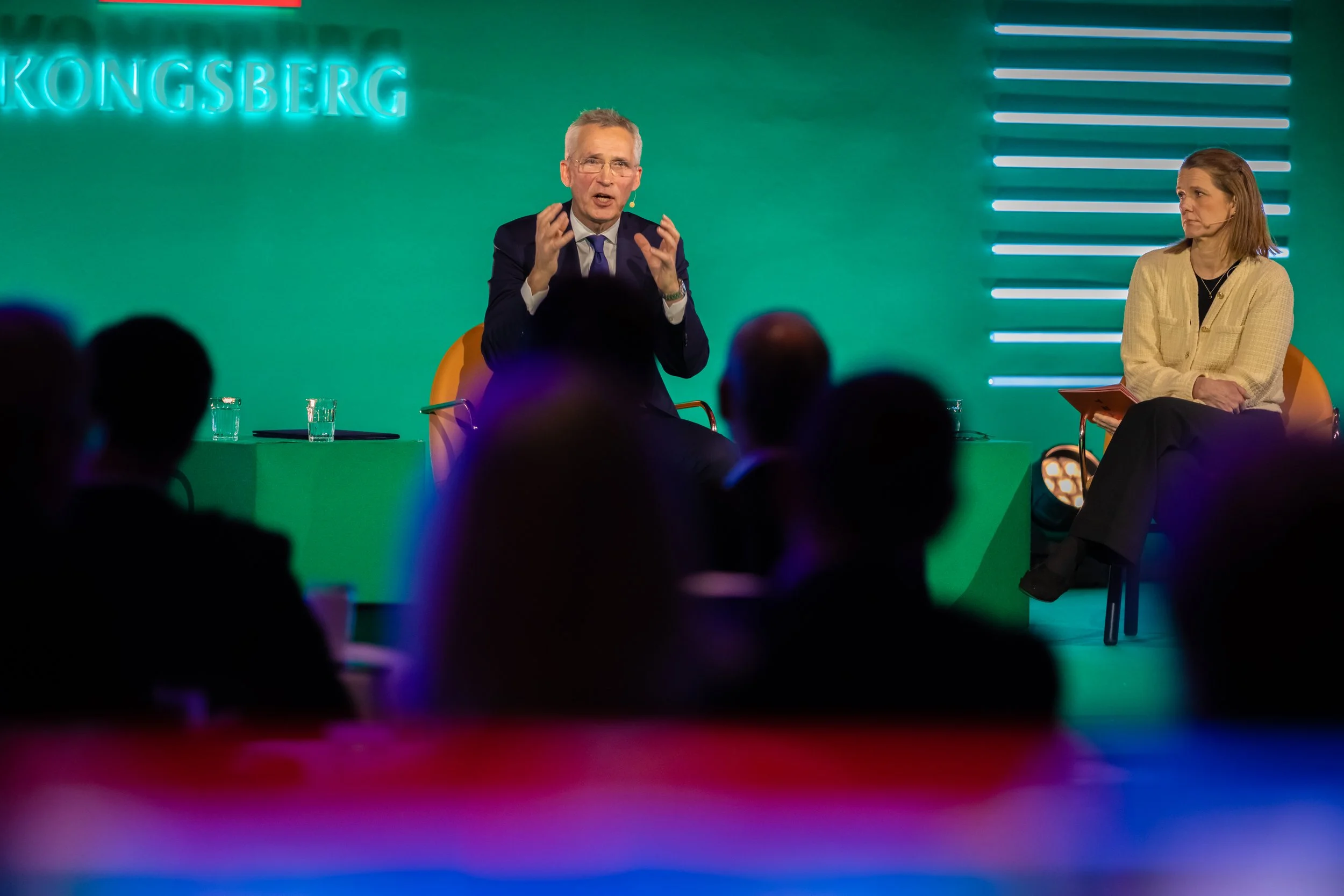 Engarsjert generalsekratær i NATO, Jens Stolterberg på Kongsberg Gruppens EMM i 2025.