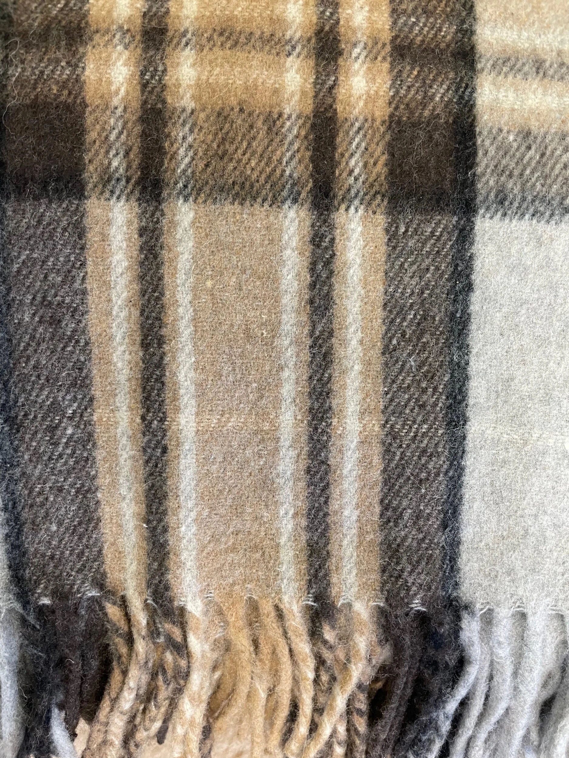 E0CF9442-1CE7-472A-8C5E-74BEF60A0F36