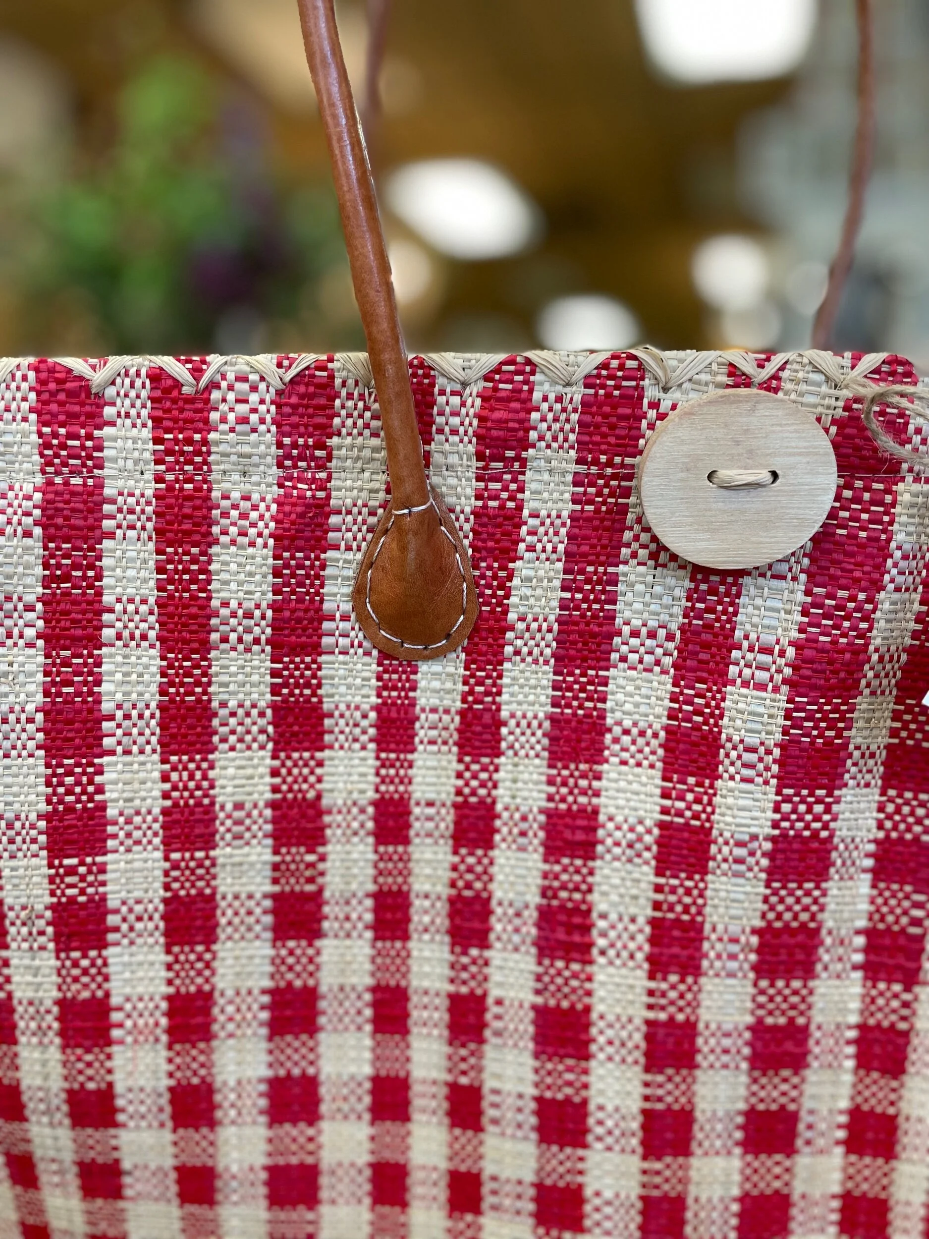 F71AB148-AF98-4061-88E4-CF6F8D898E22