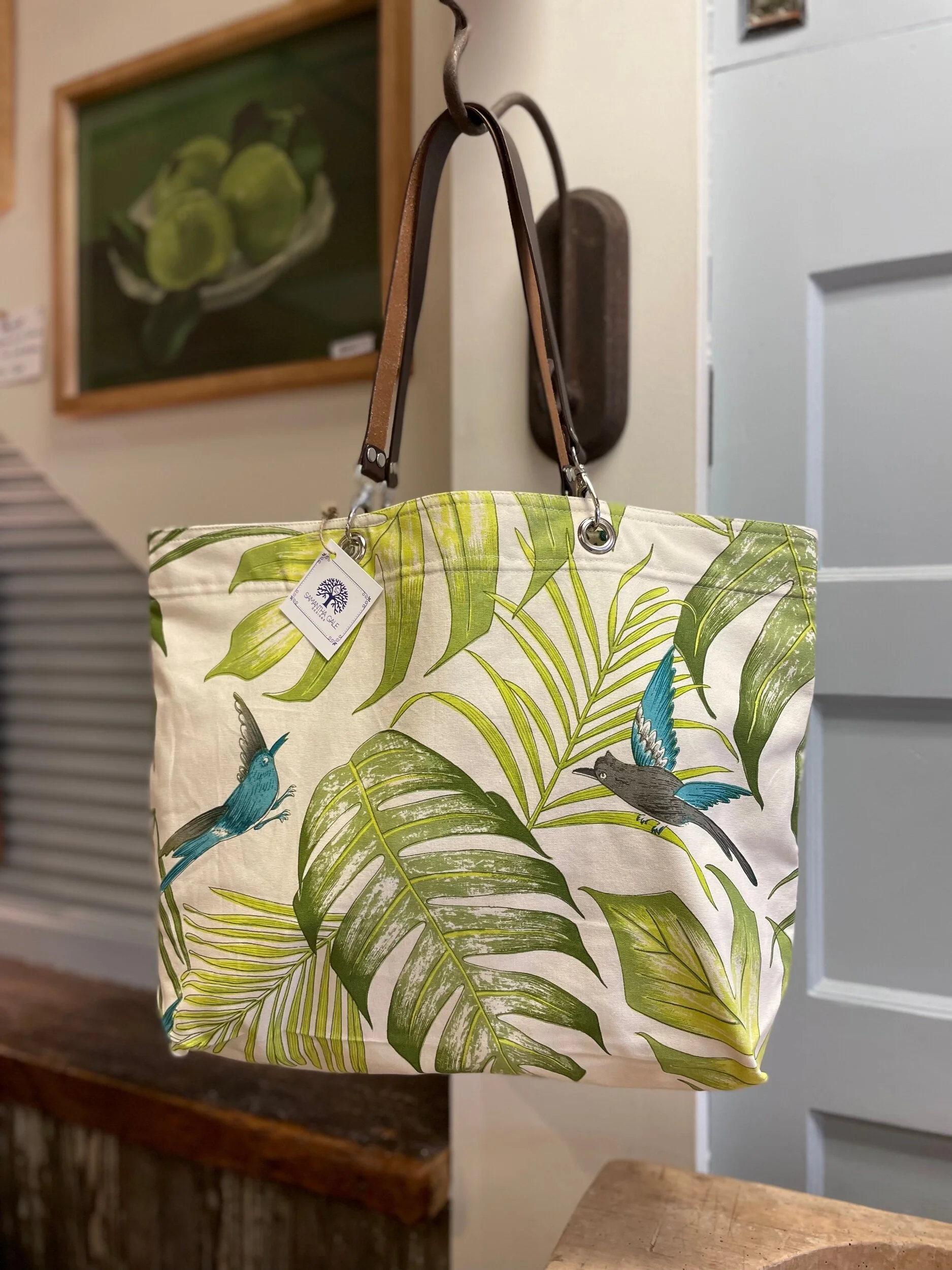 17ED2EDC-98F4-47BC-9402-239B57CE62AE