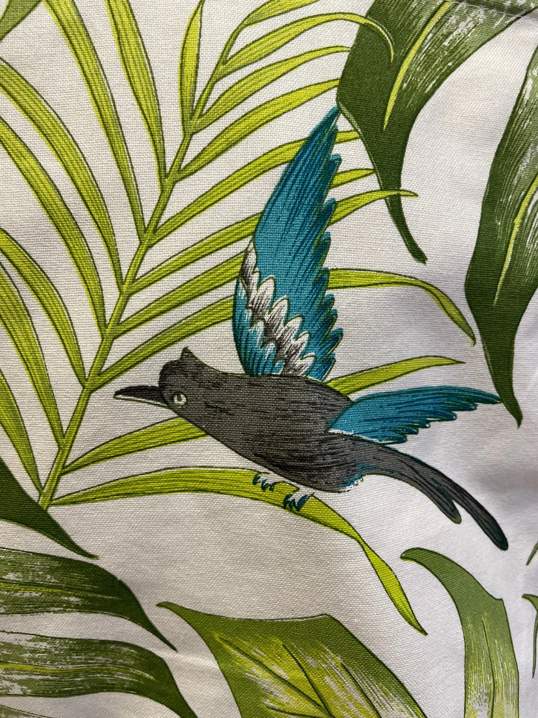 9758D921-16F2-42CD-B9B4-C88F9DED14DE