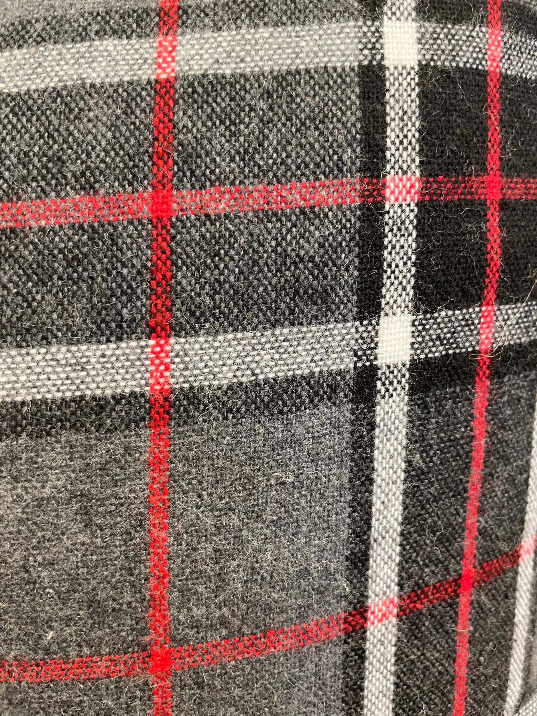 76CF5924-7F0A-401E-B0B0-D01078001C6B