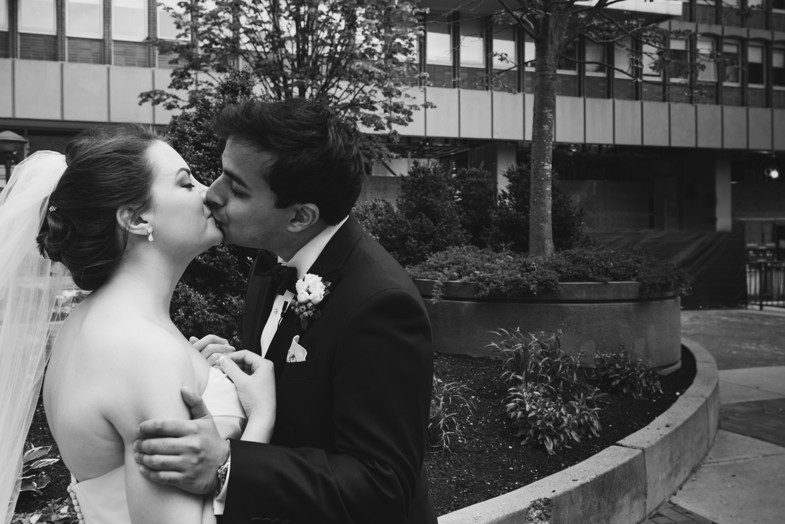 LauraChetanWED06202015KL-3655-Blog.jpg