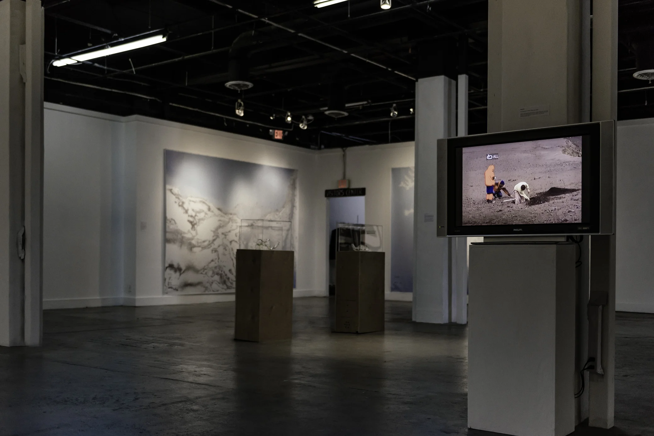 From left to right : Rúrí, Bryndís Snæbjörnsdóttir & Mark Wilson, Anna Líndal Rúrí, Future Cartography VIII - Nile Delta. 2017, Inkjet prints on archival cotton paper, 145 1/4 x 98.5 Bryndís Snæbjörnsdóttir & Mark Wilson, Matrix. 2016, 3 Glass sculptures, video, 18 X 12 X 47.5 each Anna Líndal, Infinite Next, 5.6.2005, NYBUI, 3 Videos Loop