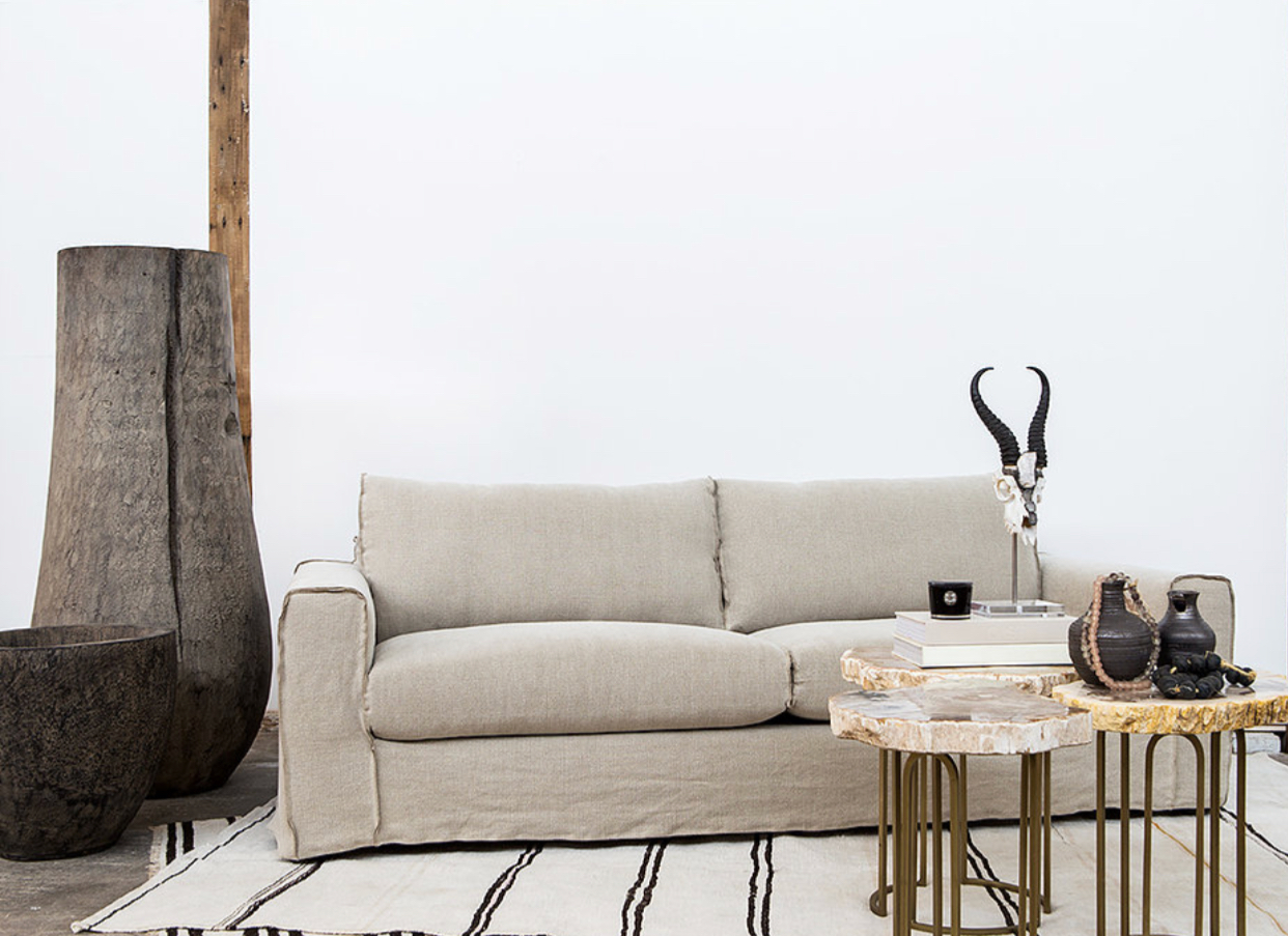 couch1.jpg