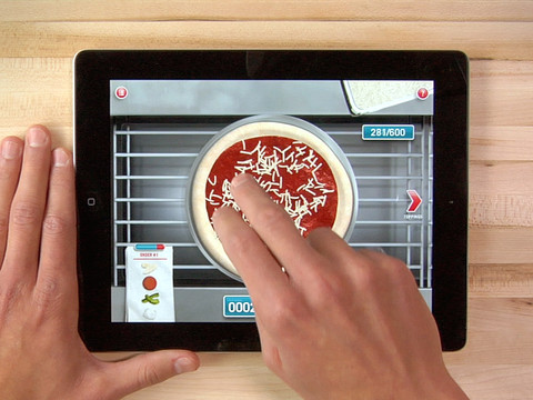DOMINOS_PizzaHero4.jpg