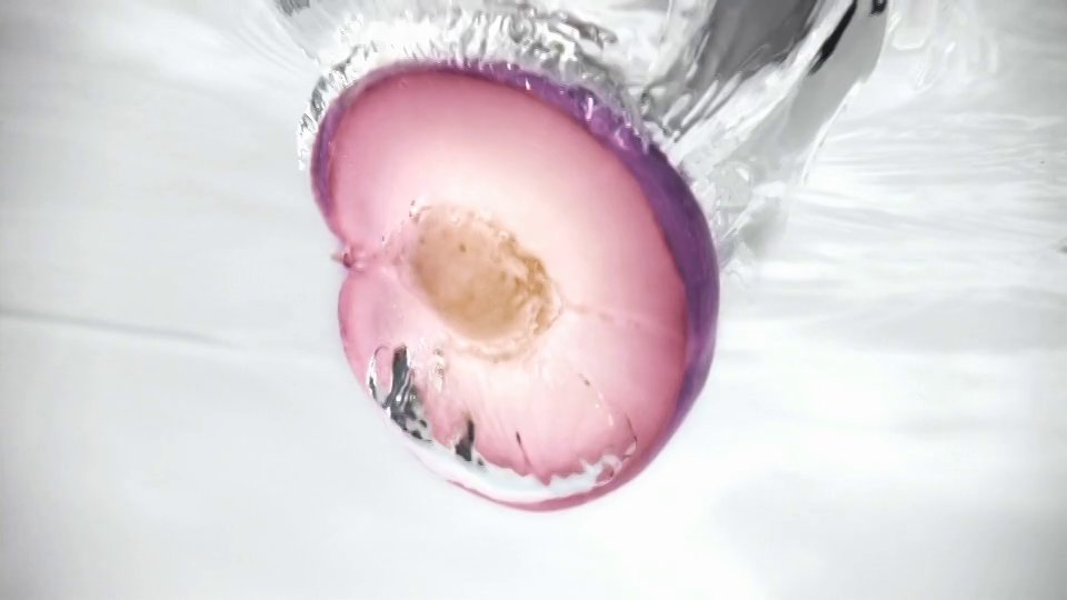 Dove Go Fresh Plum & Sakura Blossom