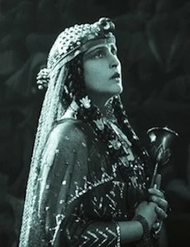 Dagny Servaes as Theonis, the slave girl - THE LOVES OF PHARAOH