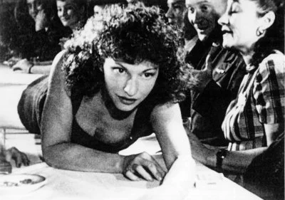 Maya Deren in AT LAND